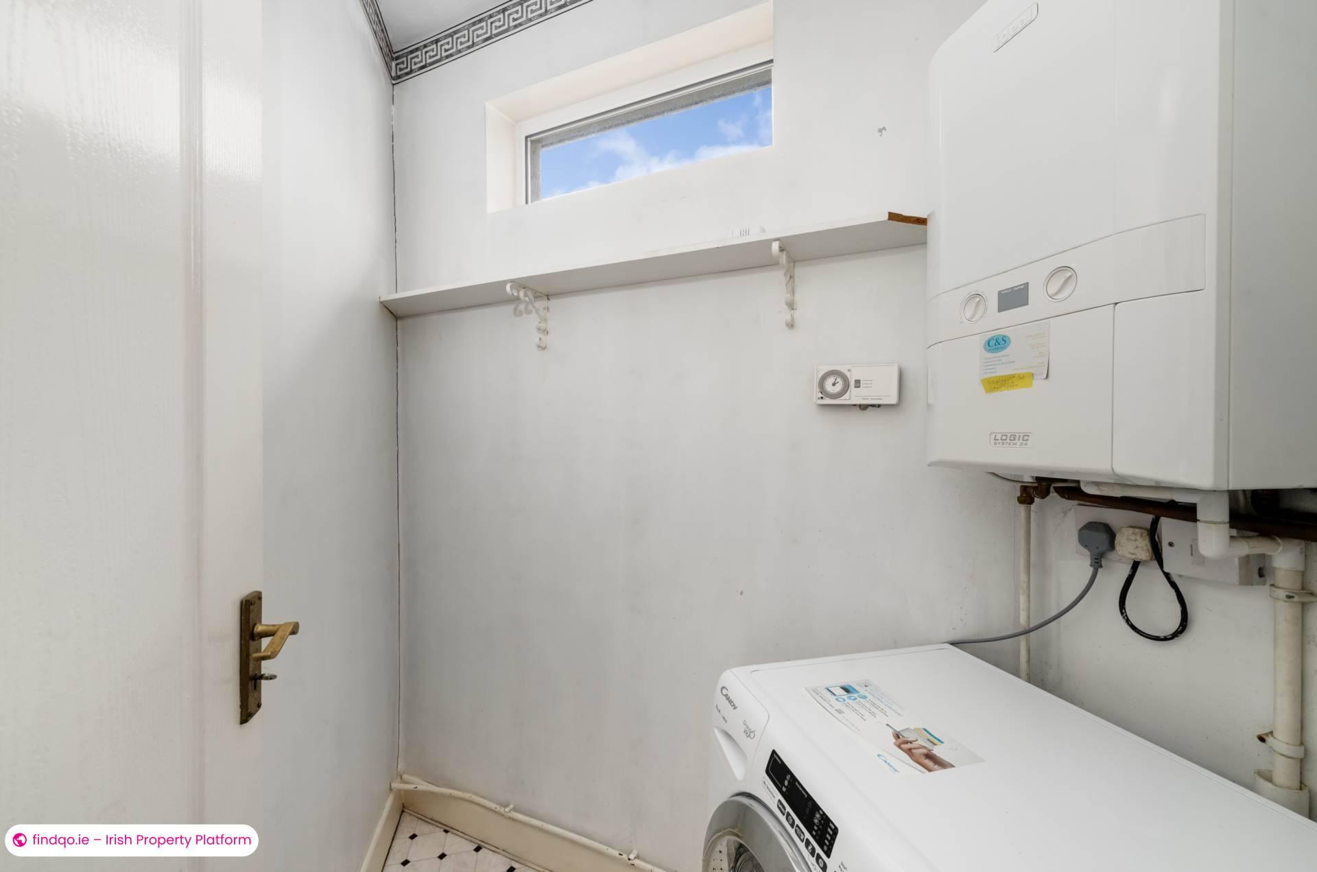 Semi-detached house for Sale in Dublin 14