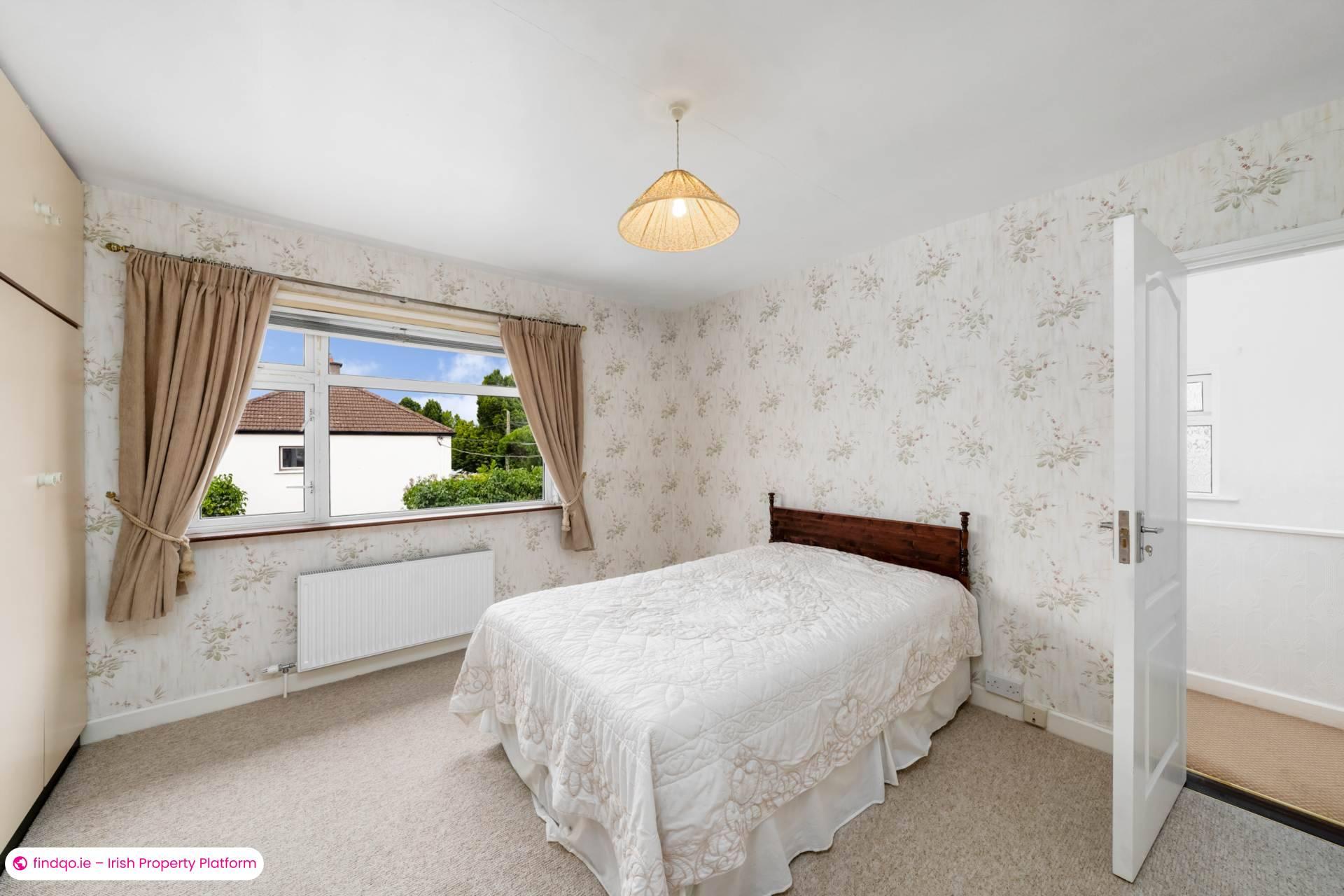 Semi-detached house for Sale in Dublin 14