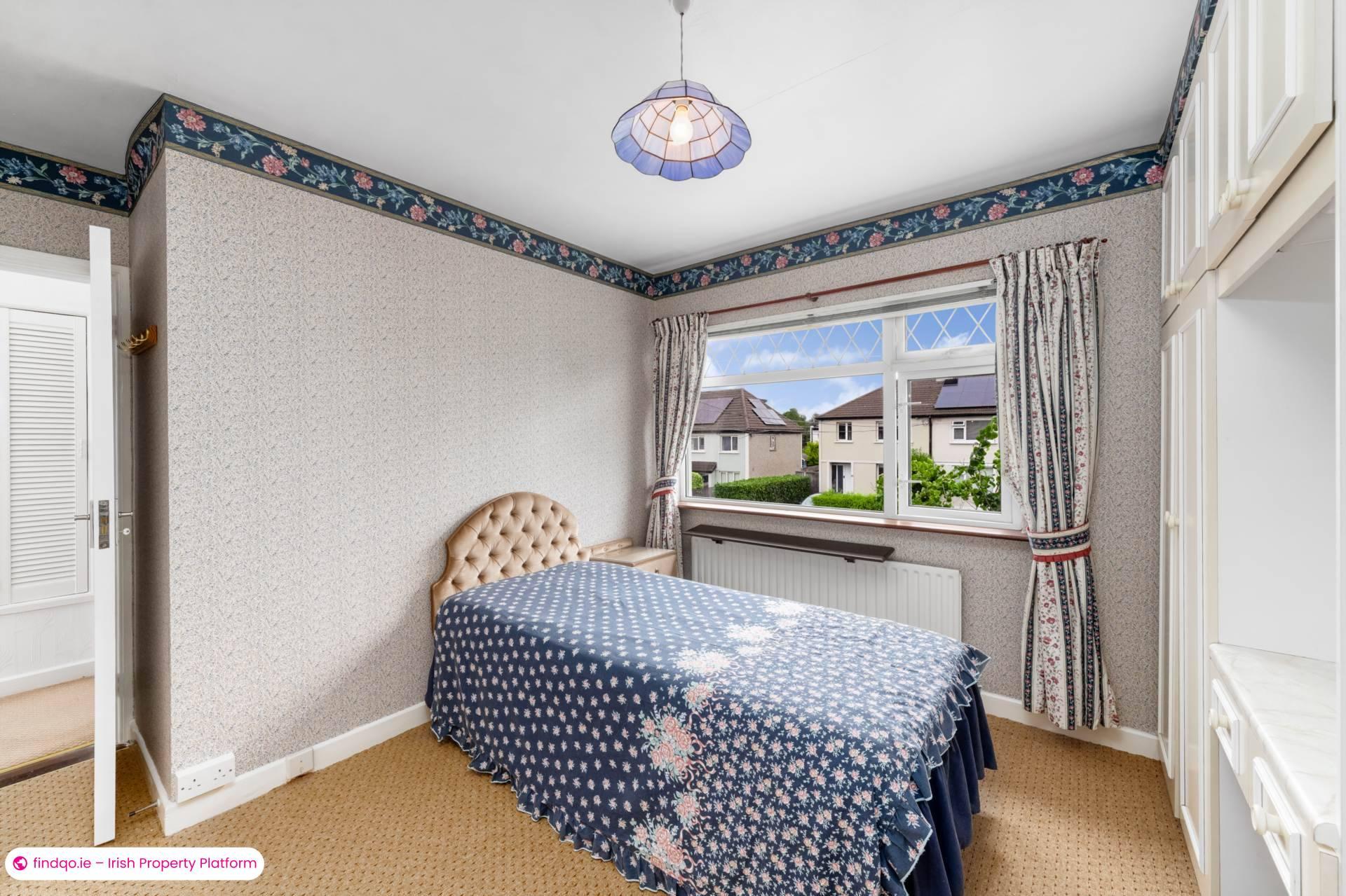 Semi-detached house for Sale in Dublin 14