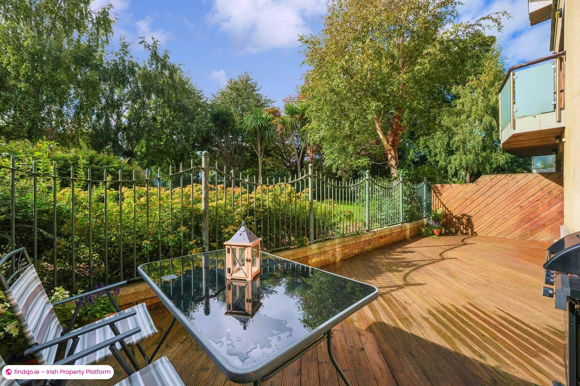 Apartment for Sale in Clonskeagh, Dublin 14