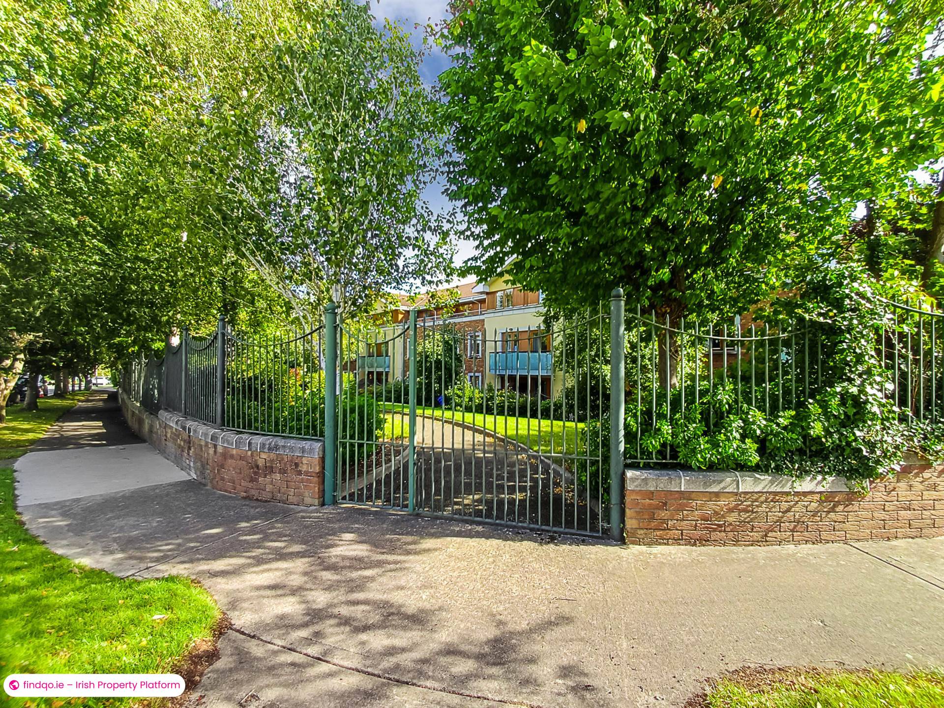 Apartment for Sale in Clonskeagh, Dublin 14