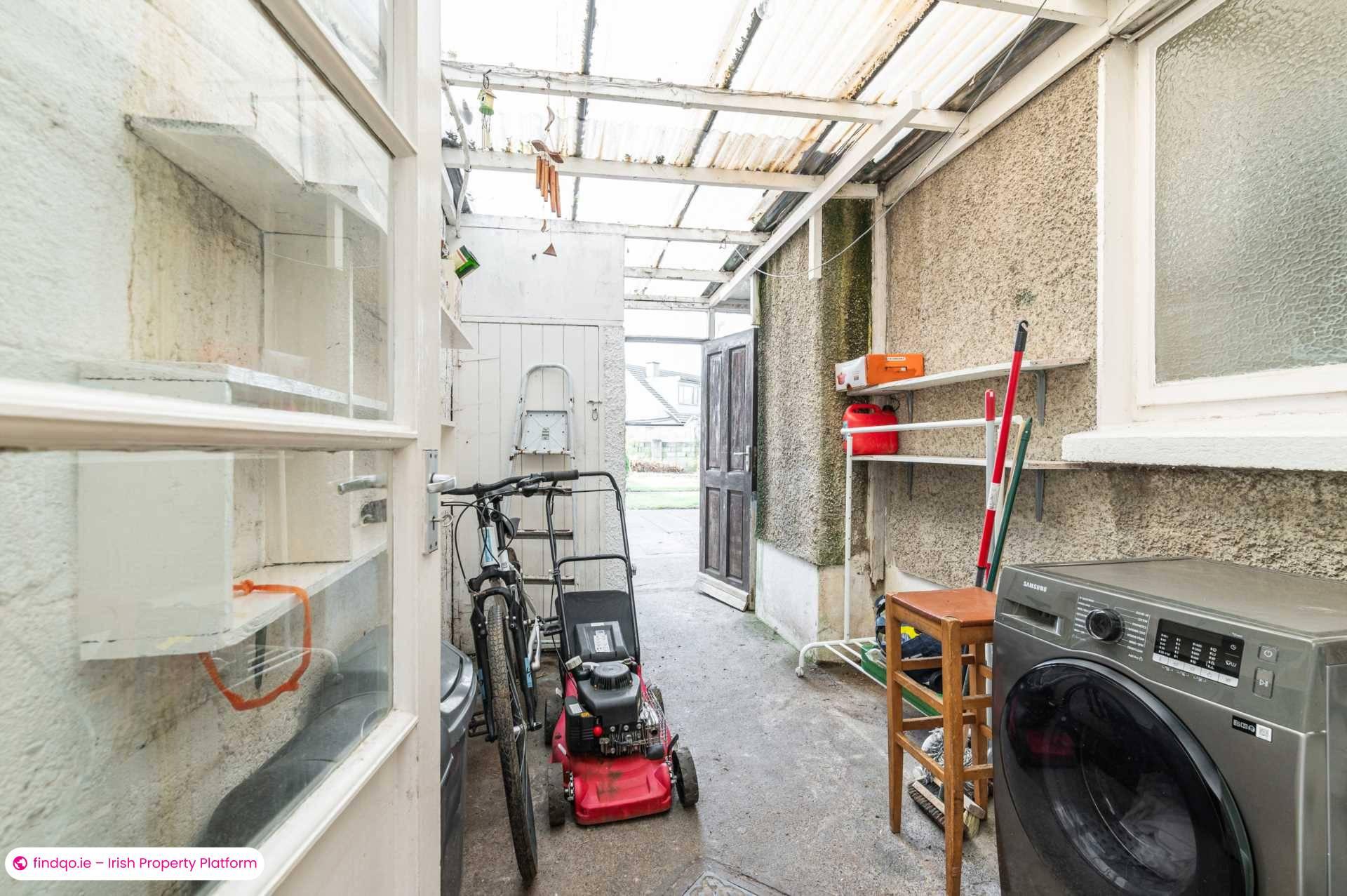 Semi-detached house for Sale in Dublin 12