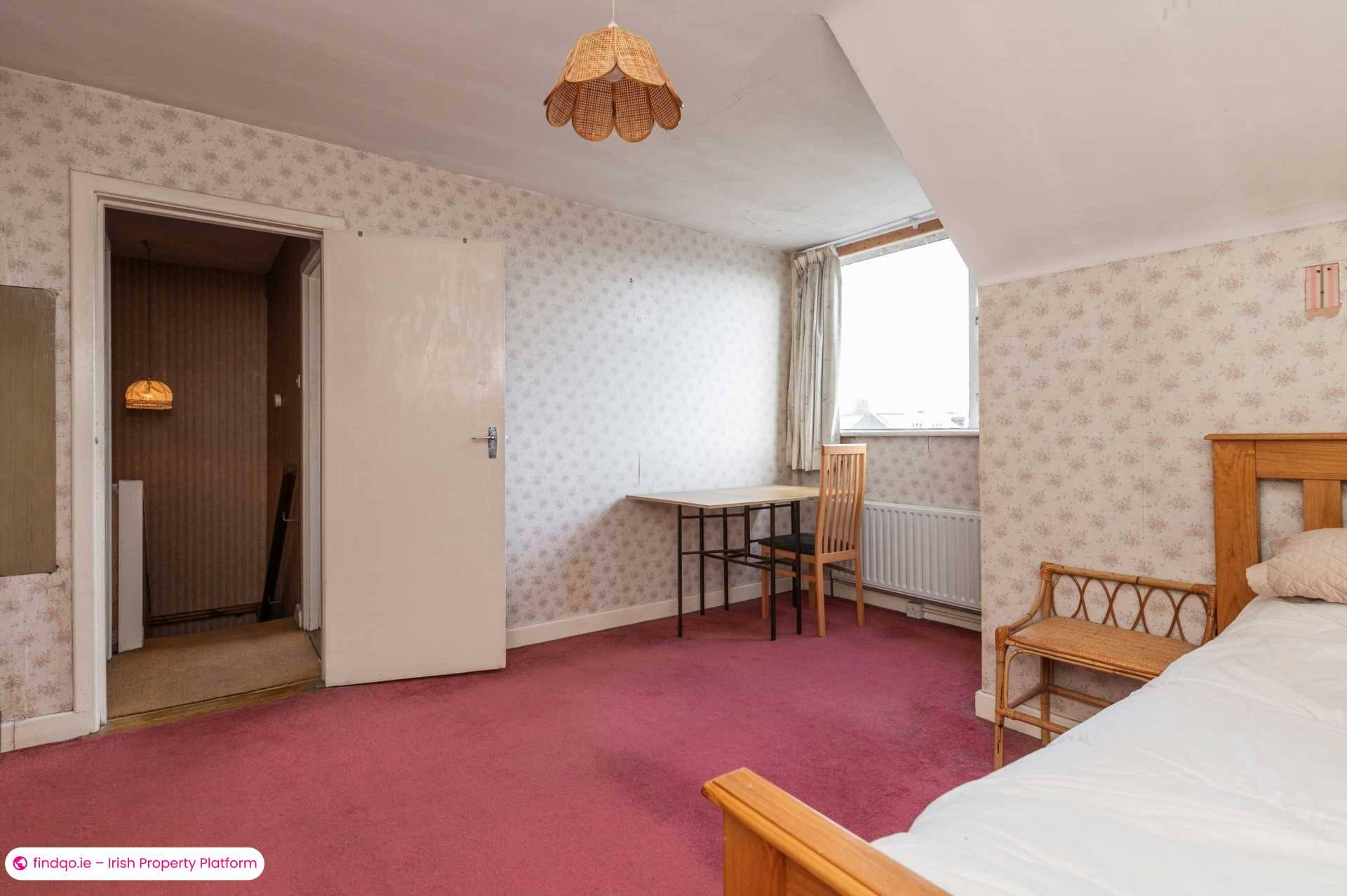 Semi-detached house for Sale in Dublin 12