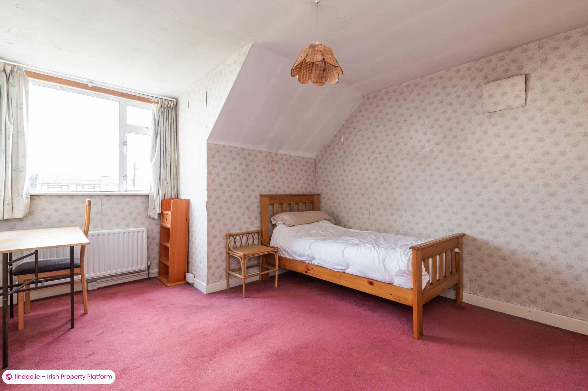 Semi-detached house for Sale in Dublin 12