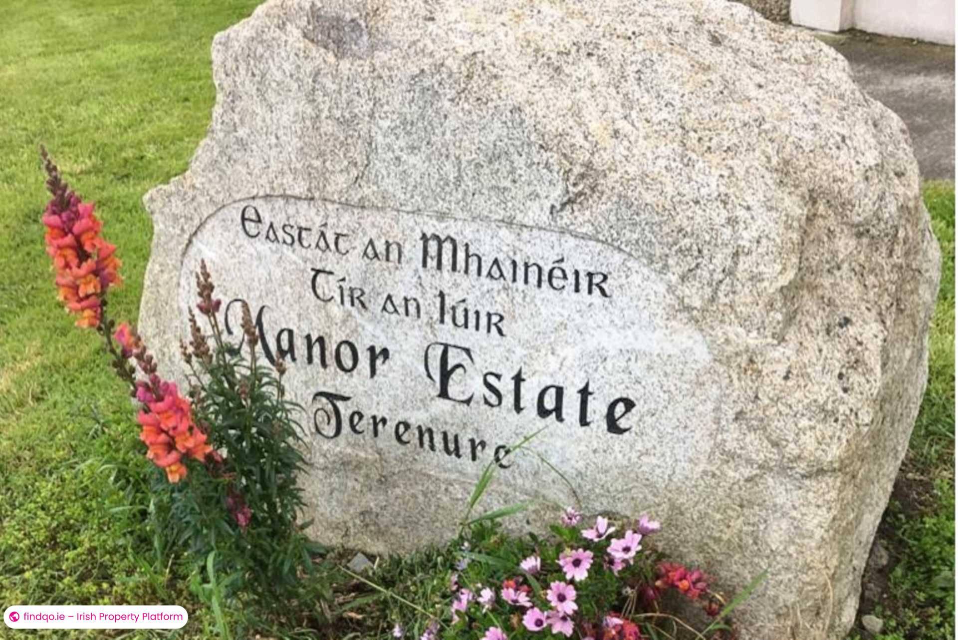 Semi-detached house for Sale in Dublin 12