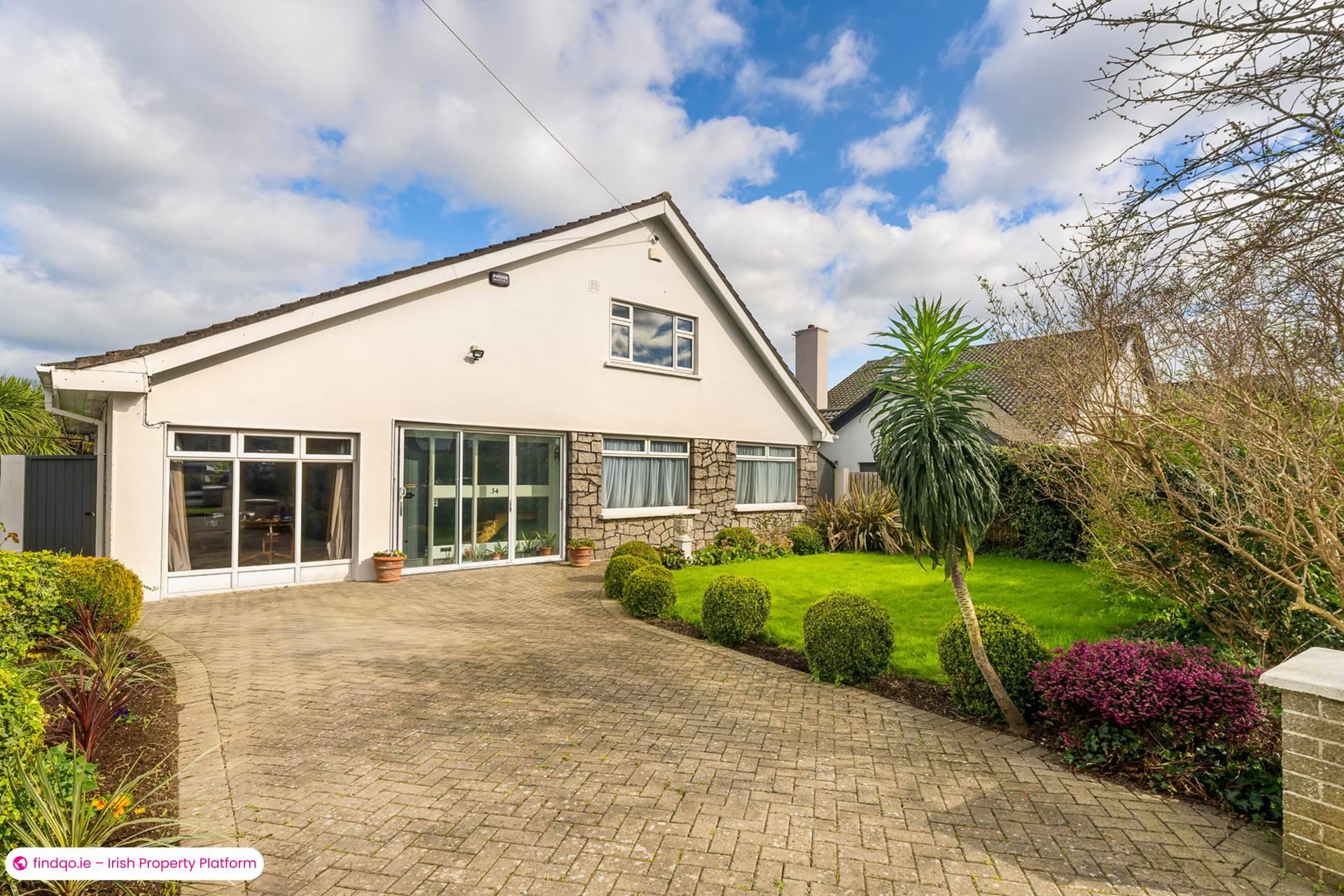 Detached house for Sale in Dublin 18