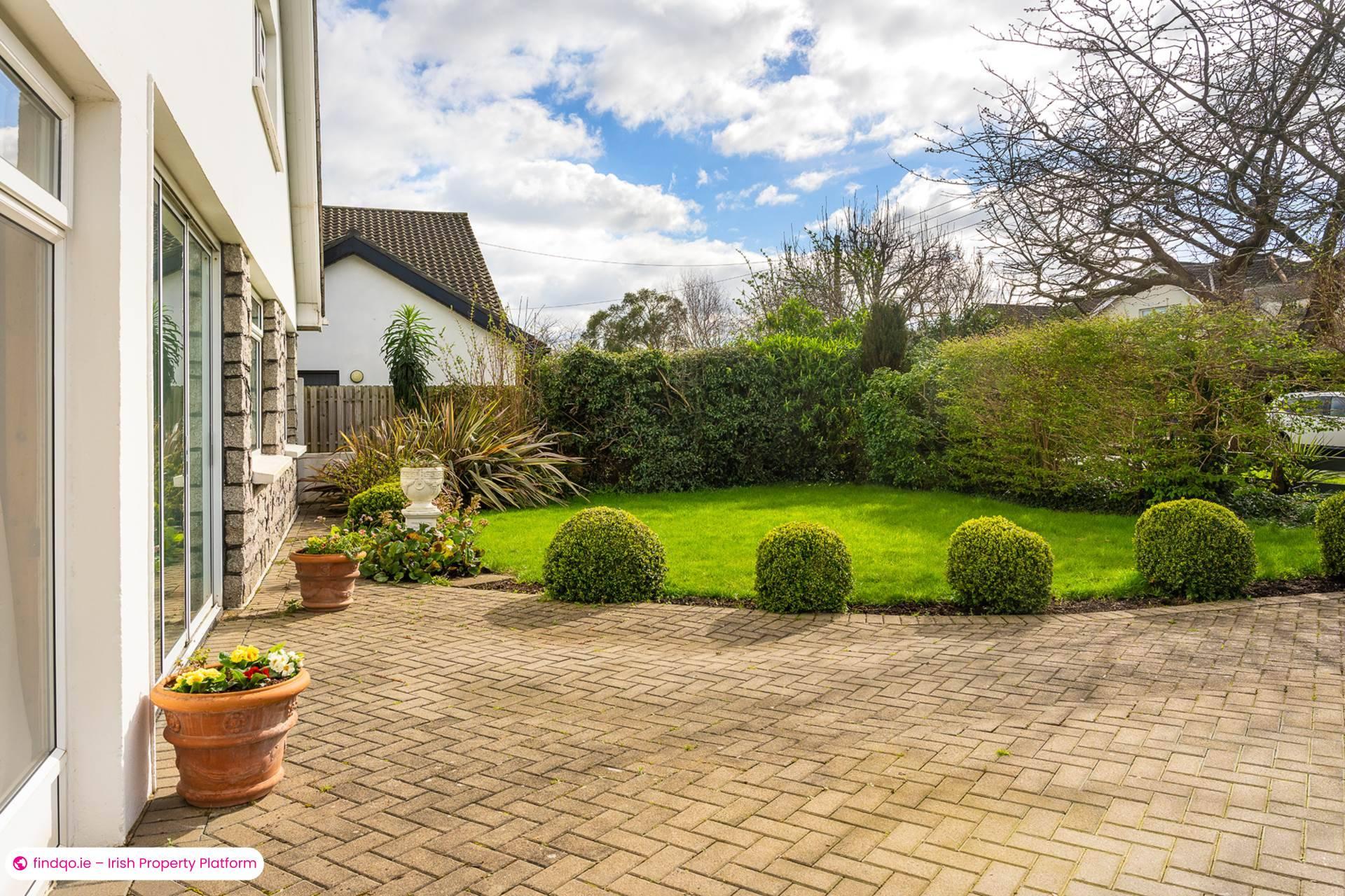 Detached house for Sale in Dublin 18