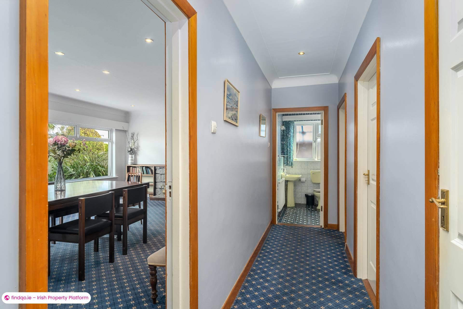 Detached house for Sale in Dublin 18