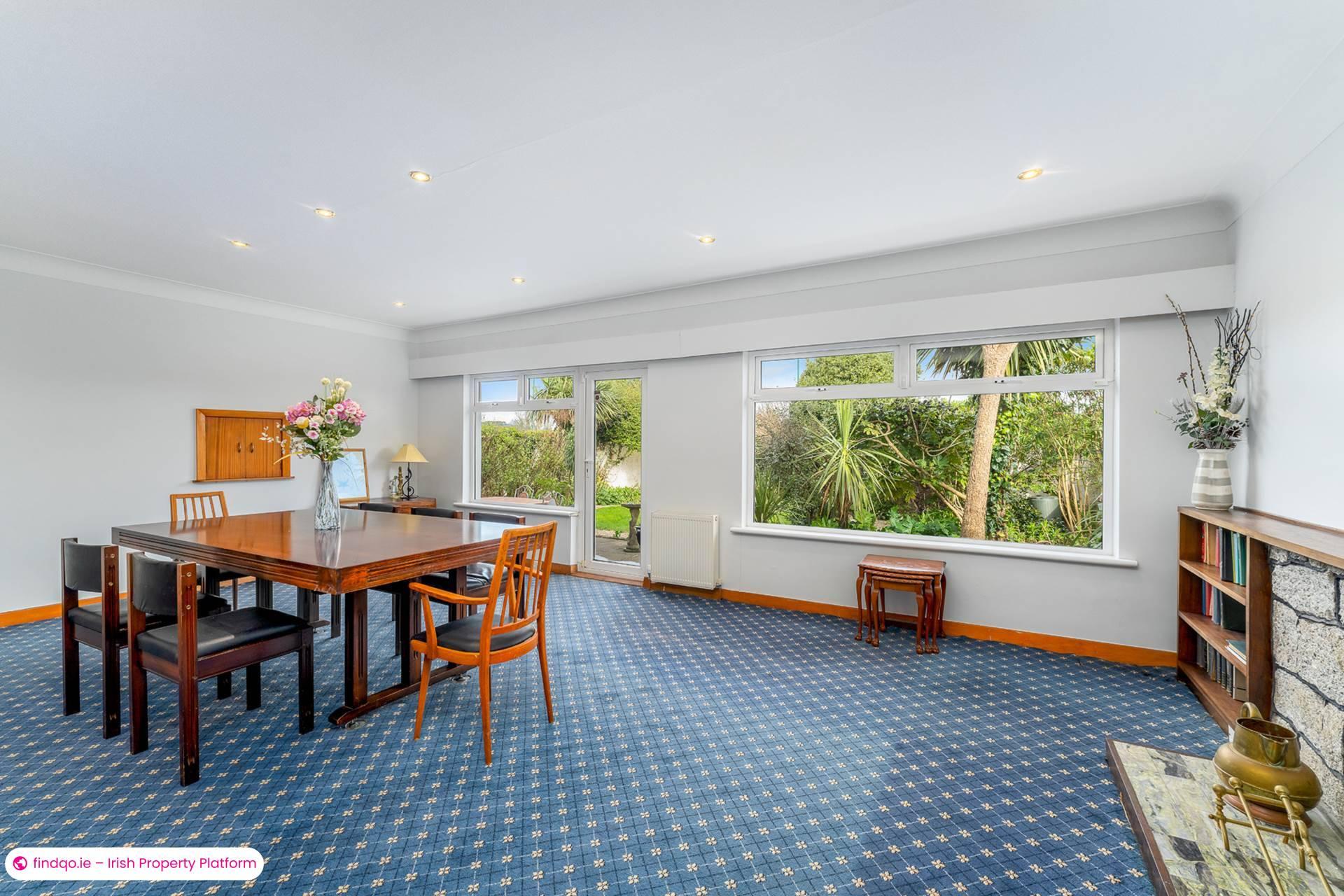 Detached house for Sale in Dublin 18