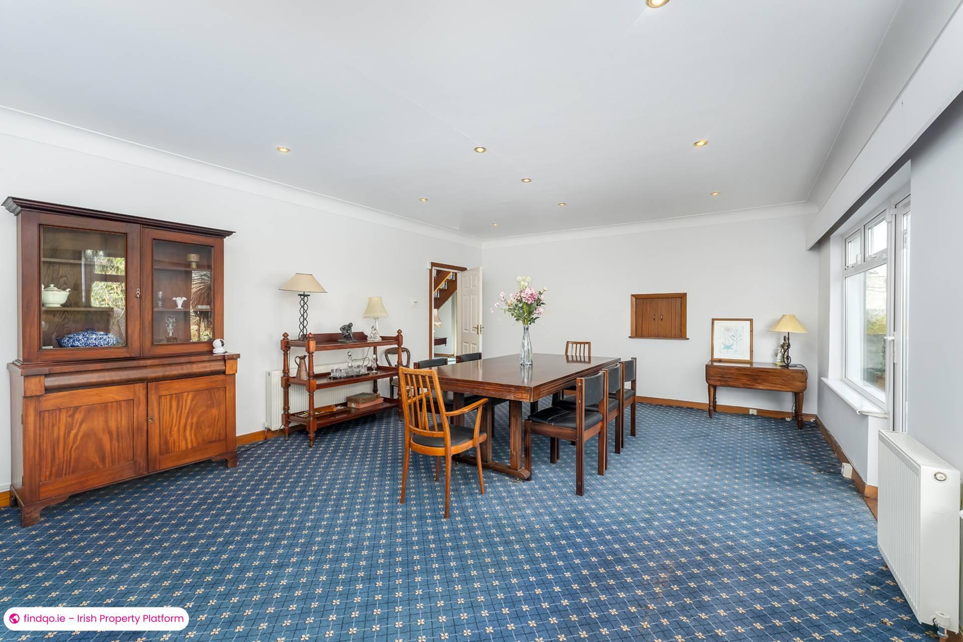 Detached house for Sale in Dublin 18