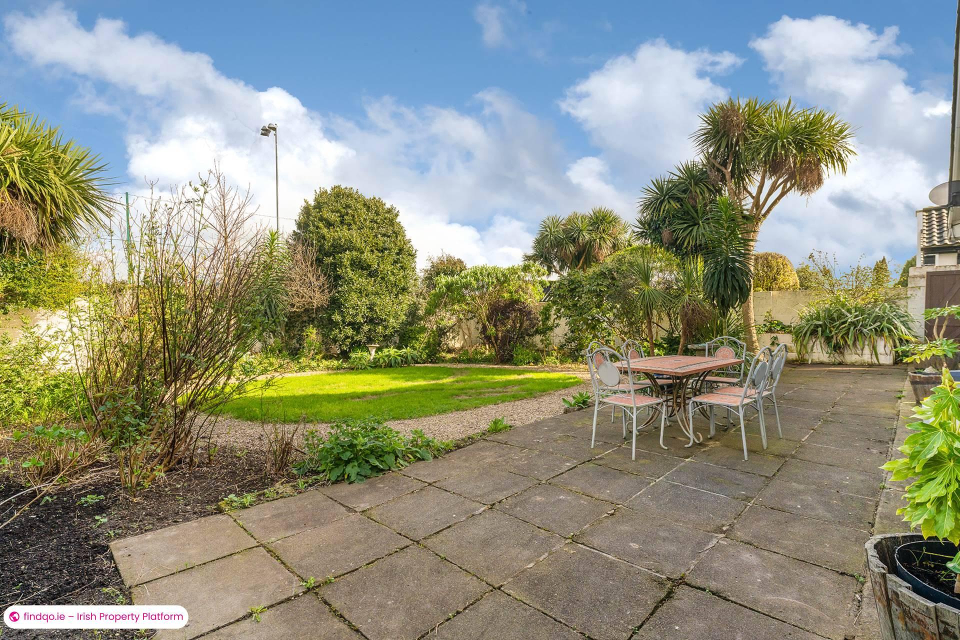 Detached house for Sale in Dublin 18