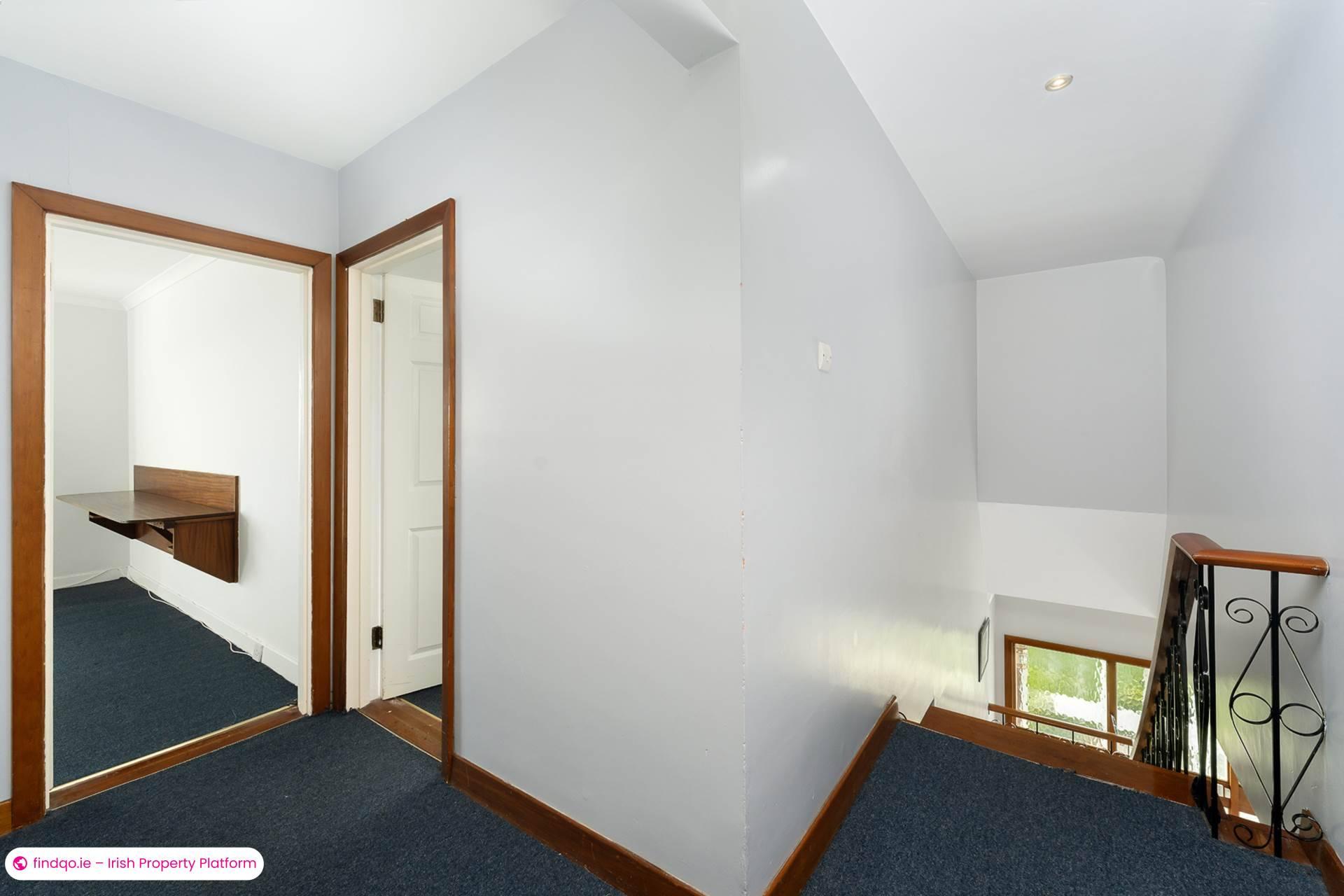 Detached house for Sale in Dublin 18