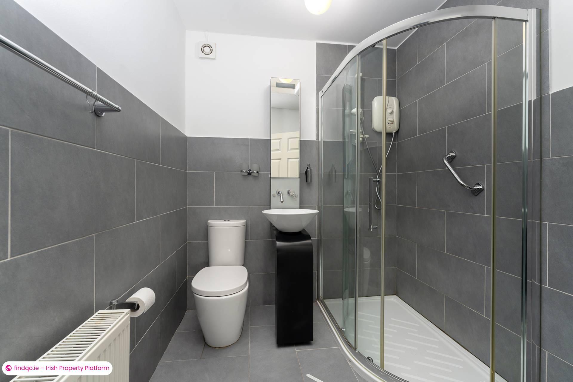 Detached house for Sale in Dublin 18