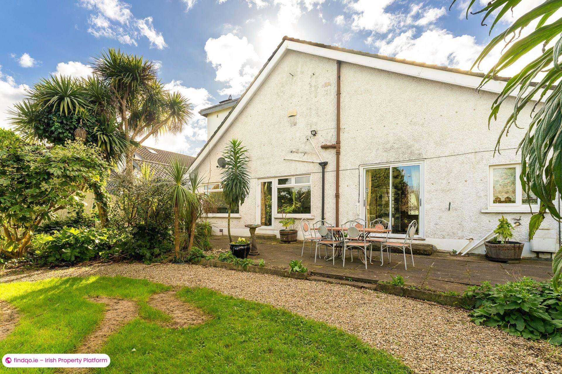 Detached house for Sale in Dublin 18