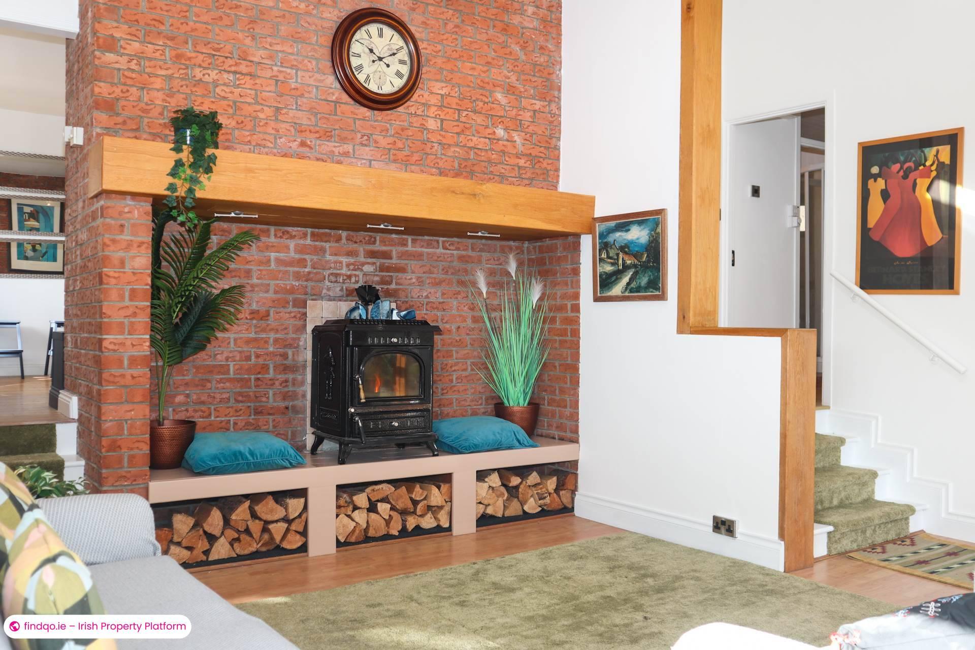 Detached house for Sale in Roundwood, Wicklow