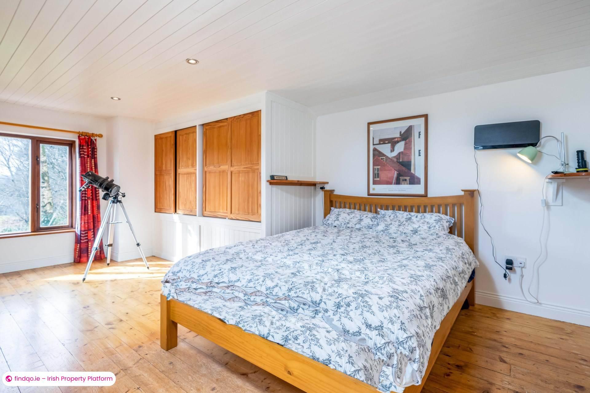 Detached house for Sale in Roundwood, Wicklow