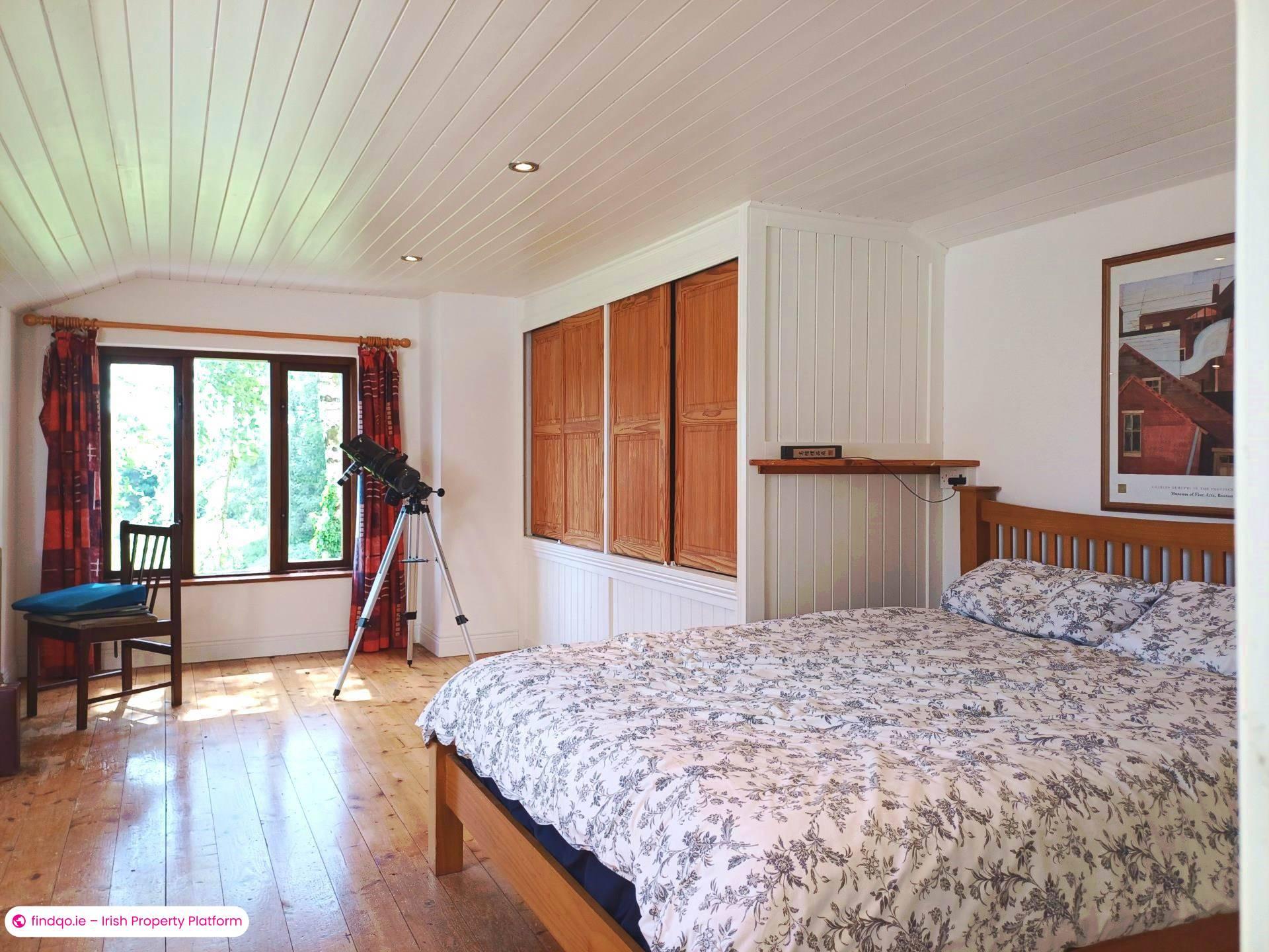 Detached house for Sale in Roundwood, Wicklow