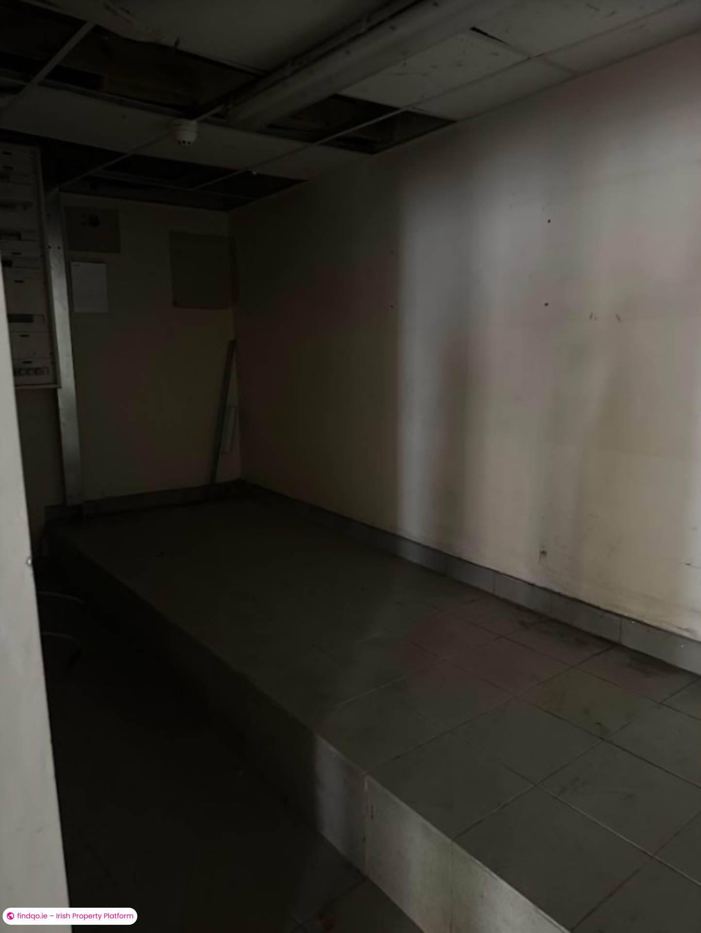 Unfurnished Retail Unit for Rent in Dublin 18