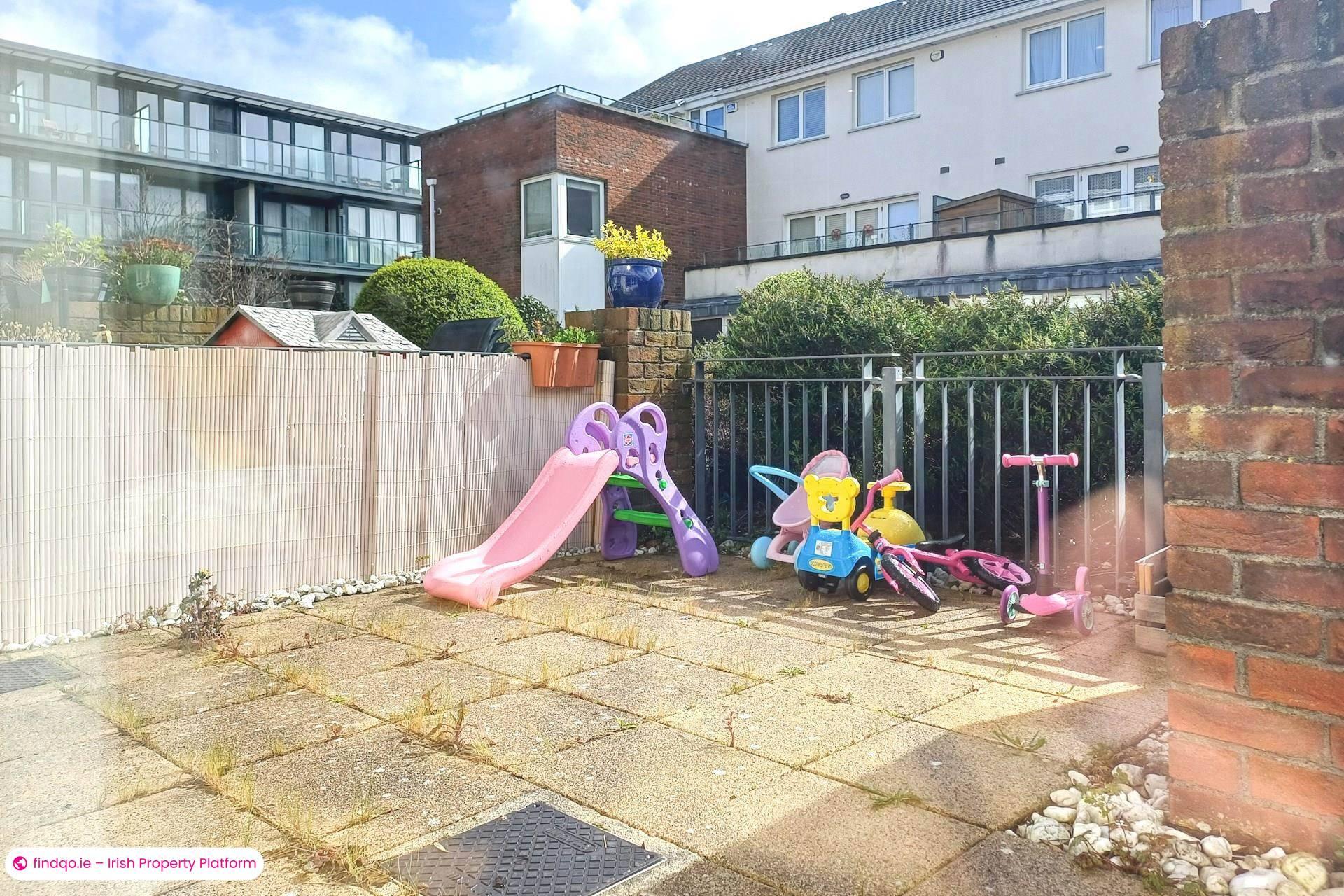 Apartment for Sale in Dublin 18