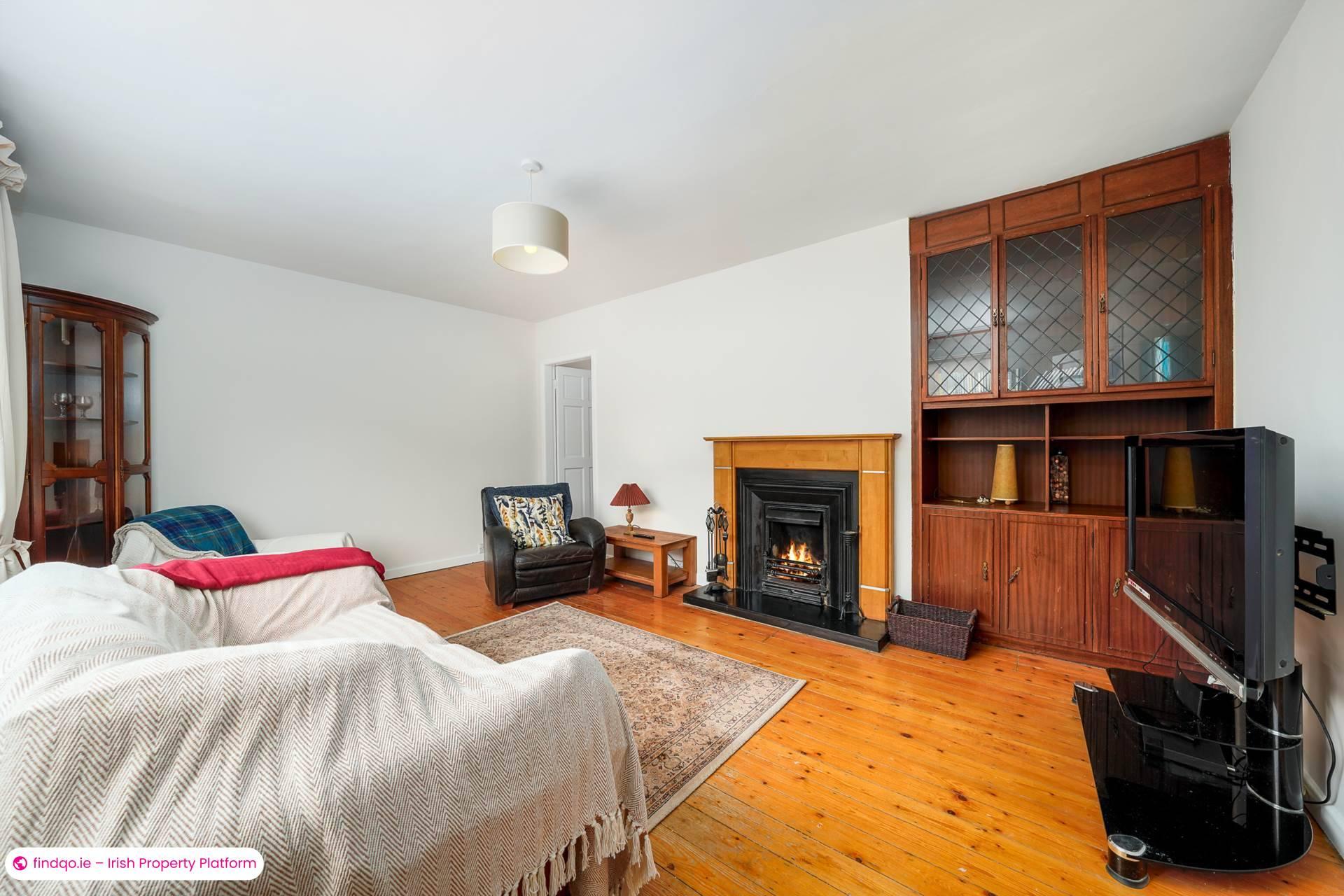 Terraced house for Sale in Stillorgan, Dublin (County)