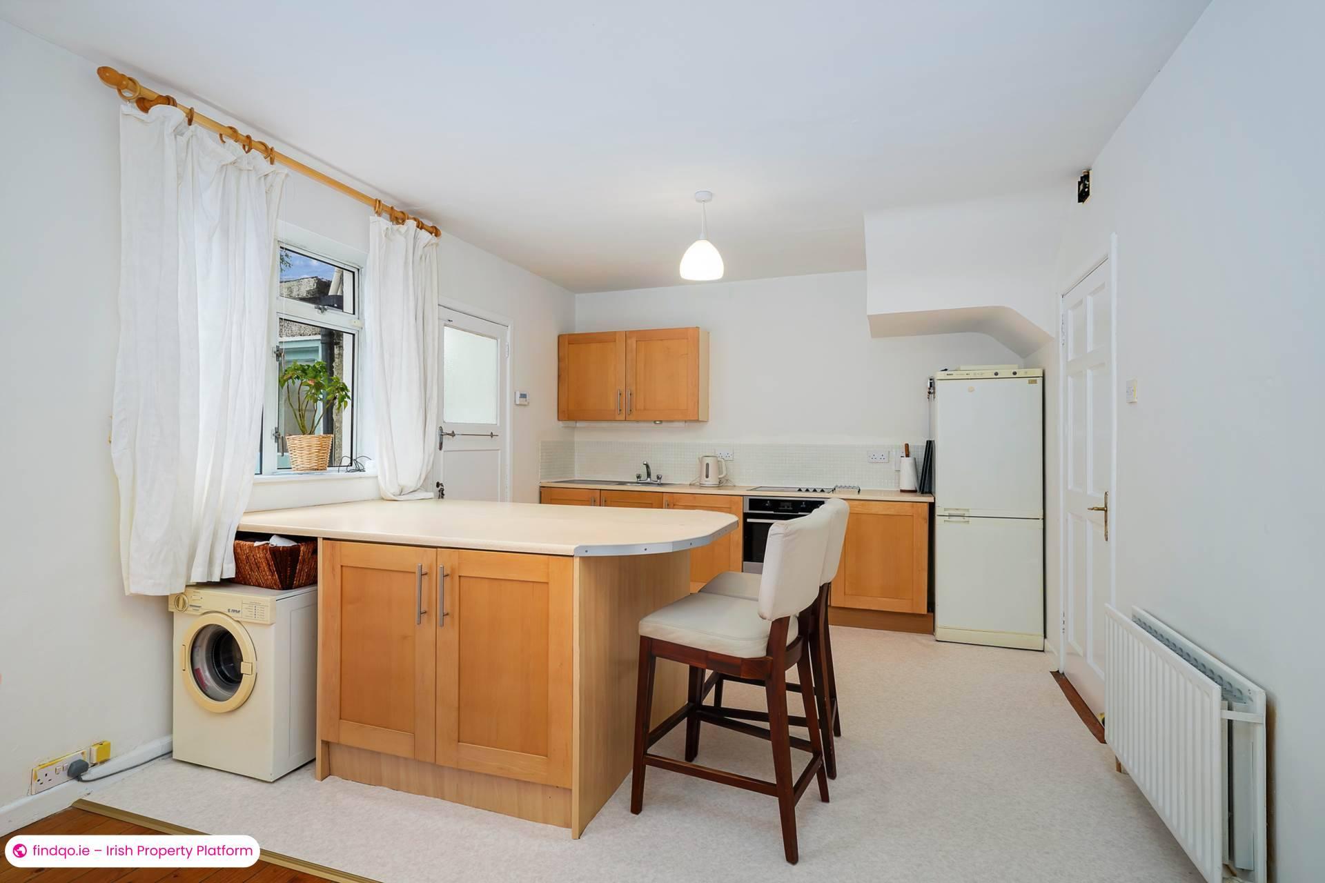 Terraced house for Sale in Stillorgan, Dublin (County)