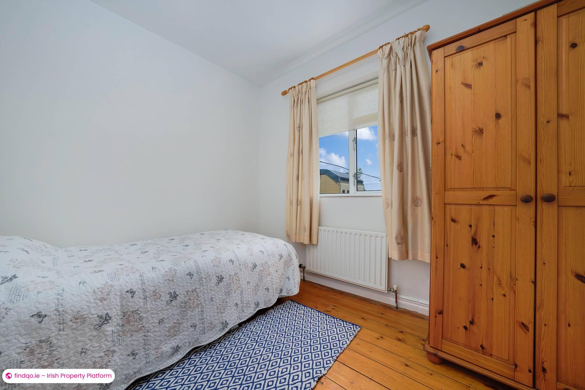 Terraced house for Sale in Stillorgan, Dublin (County)