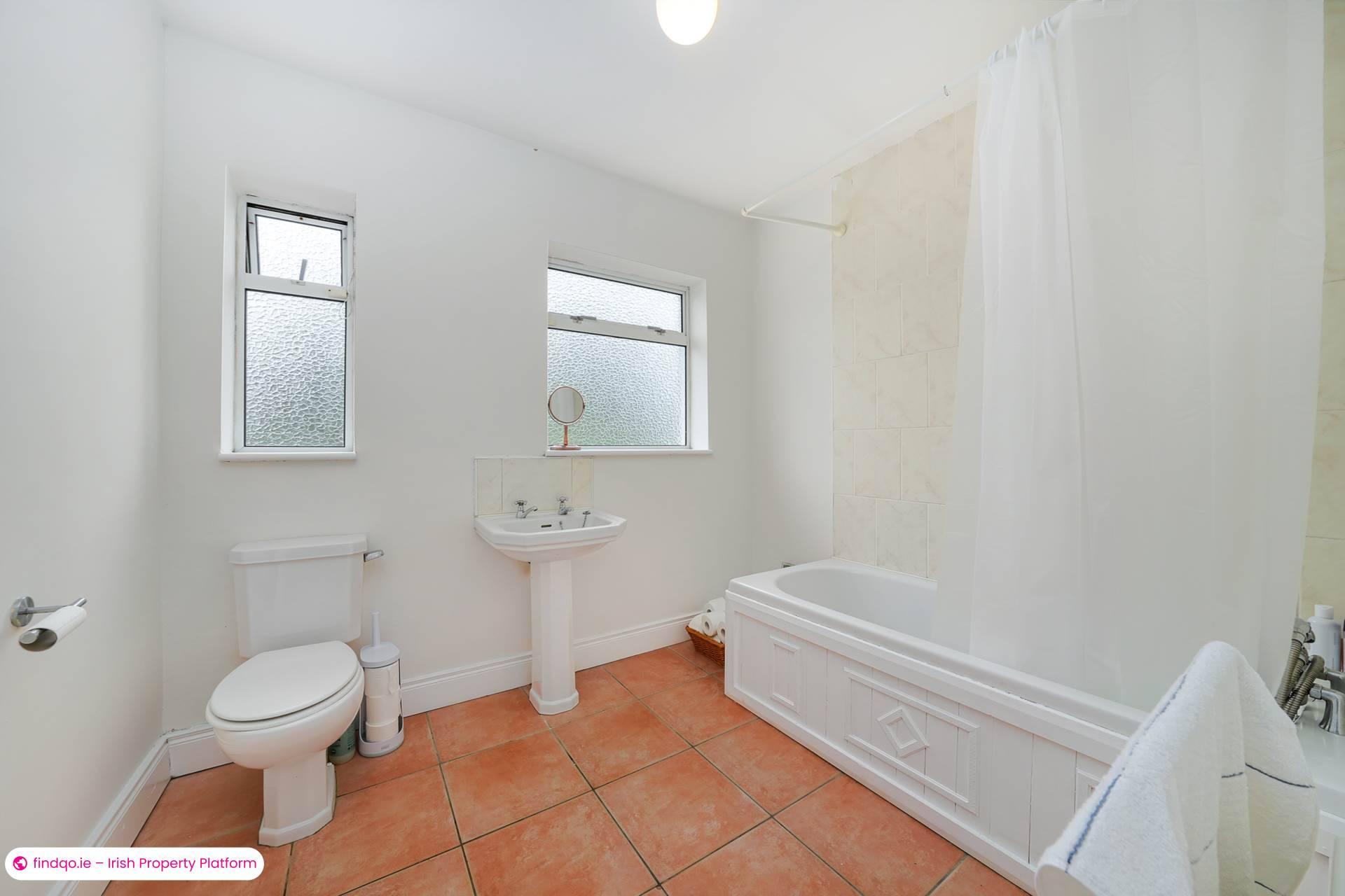Terraced house for Sale in Stillorgan, Dublin (County)