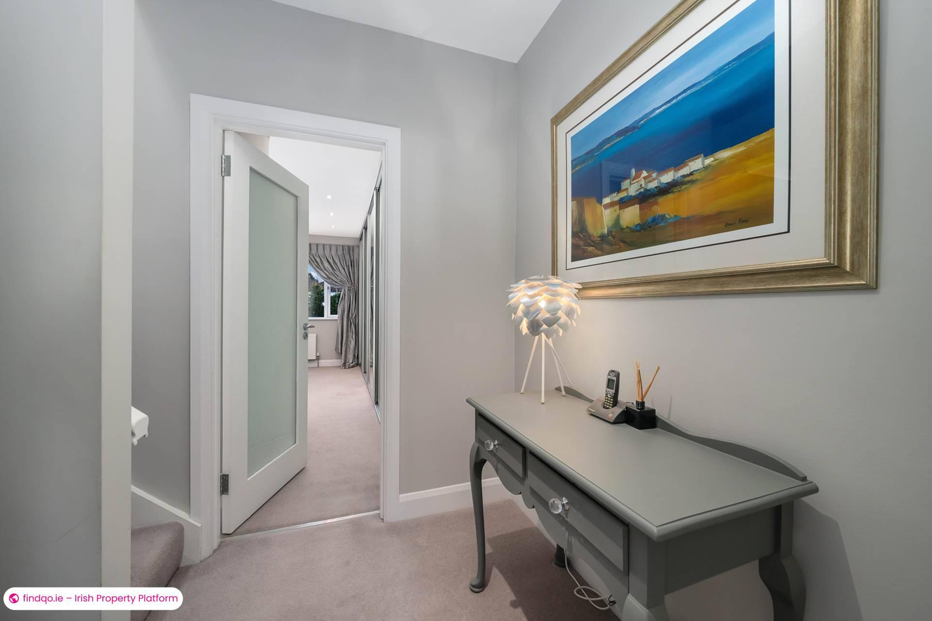 Terraced house for Sale in Foxrock, Dublin 18