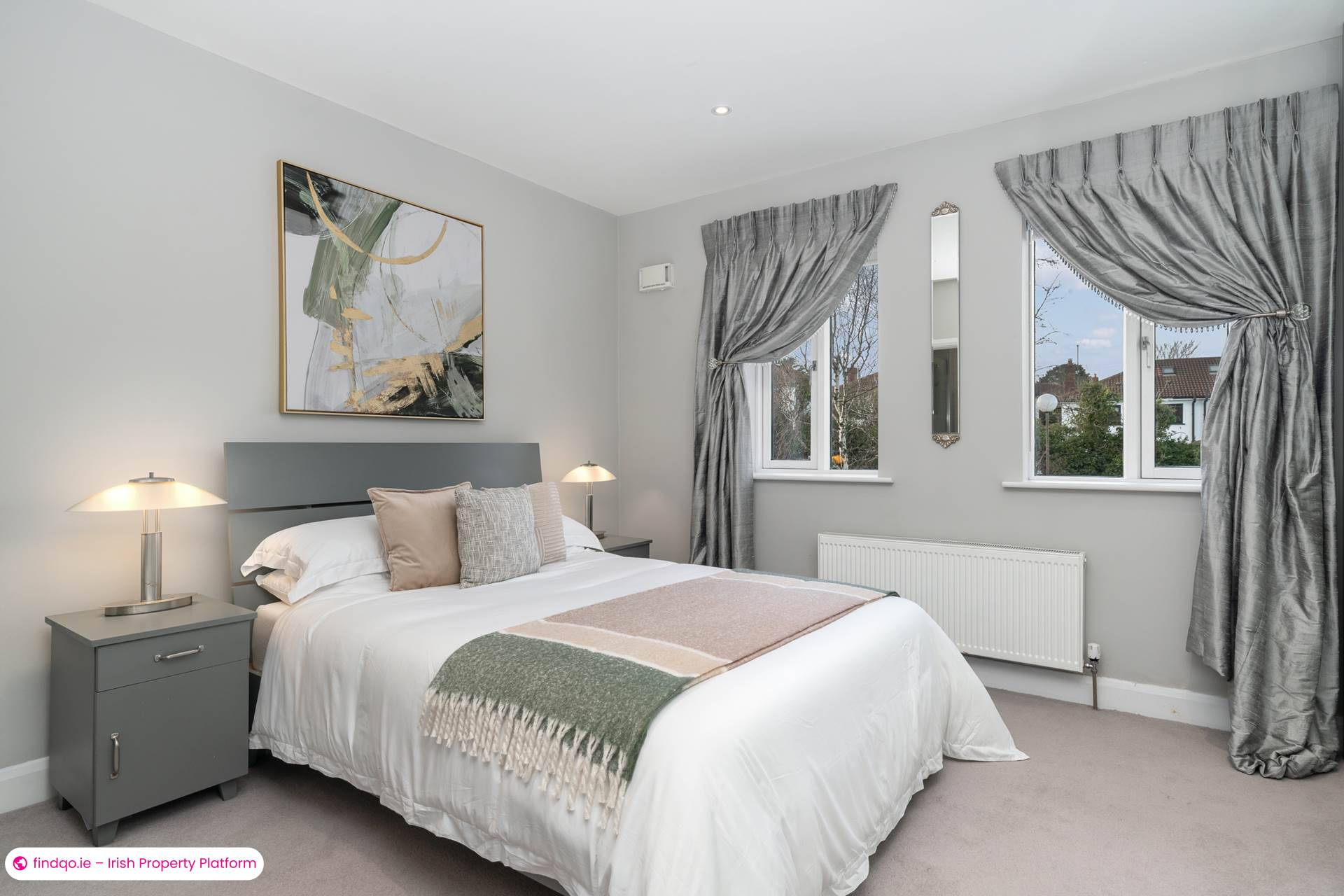 Terraced house for Sale in Foxrock, Dublin 18