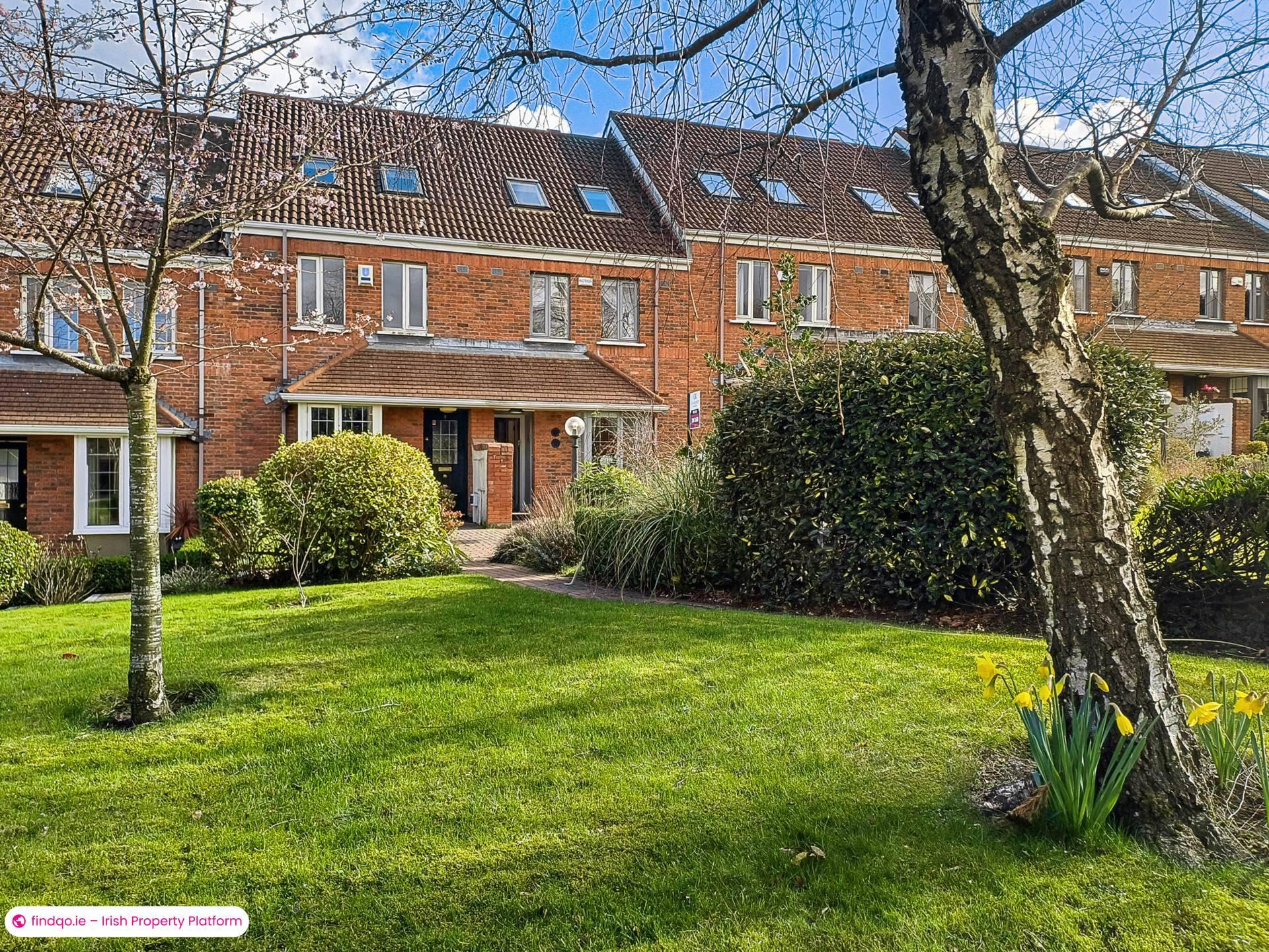 Terraced house for Sale in Foxrock, Dublin 18