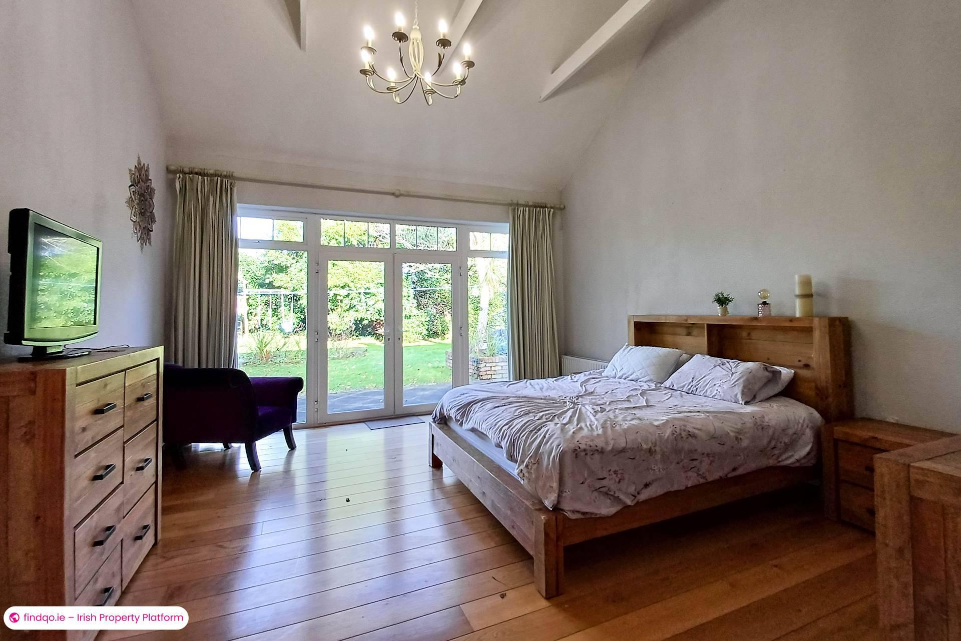 Bungalow for Sale in Kilcoole, Wicklow