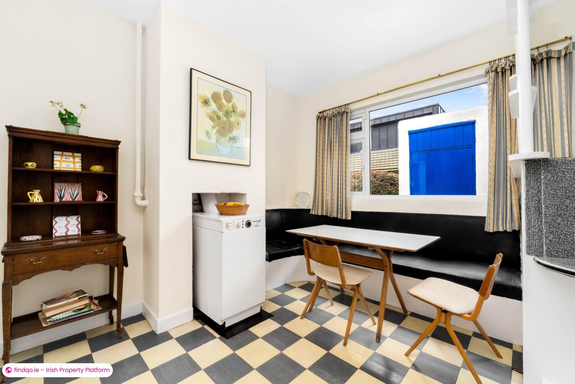 Bungalow for Sale in Mount Merrion, Dublin (County)