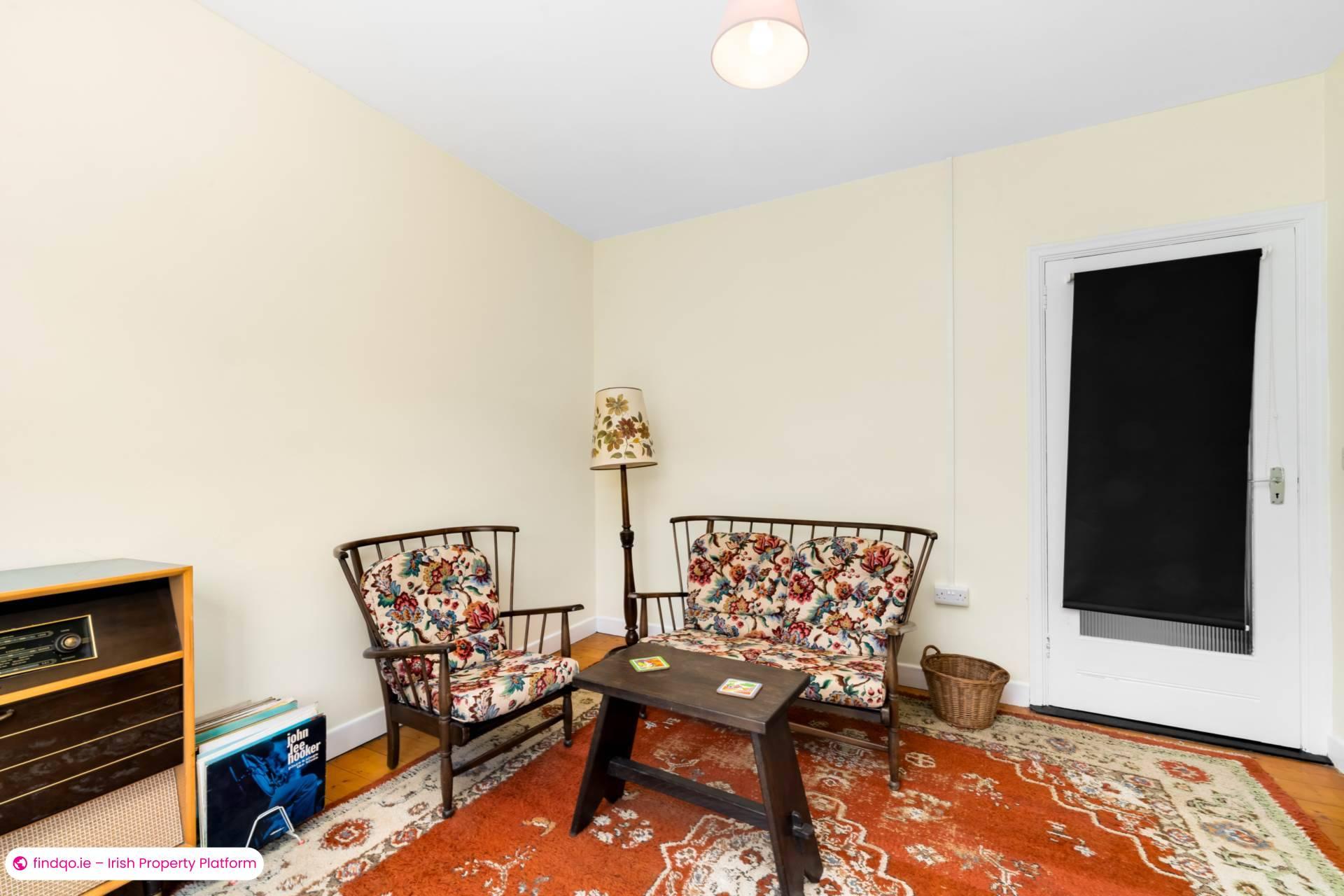 Bungalow for Sale in Mount Merrion, Dublin (County)