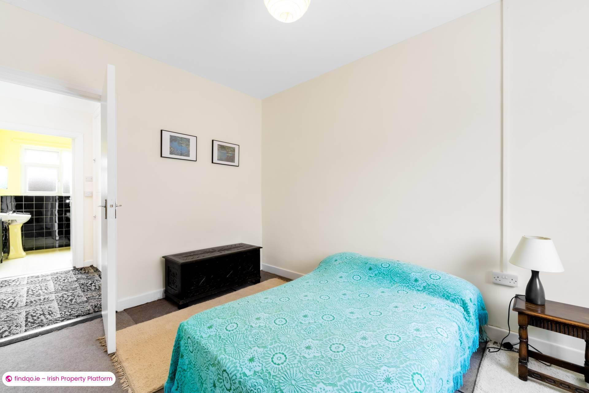 Bungalow for Sale in Mount Merrion, Dublin (County)