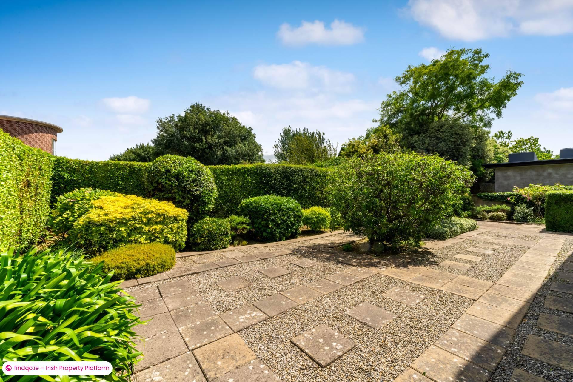 Bungalow for Sale in Mount Merrion, Dublin (County)