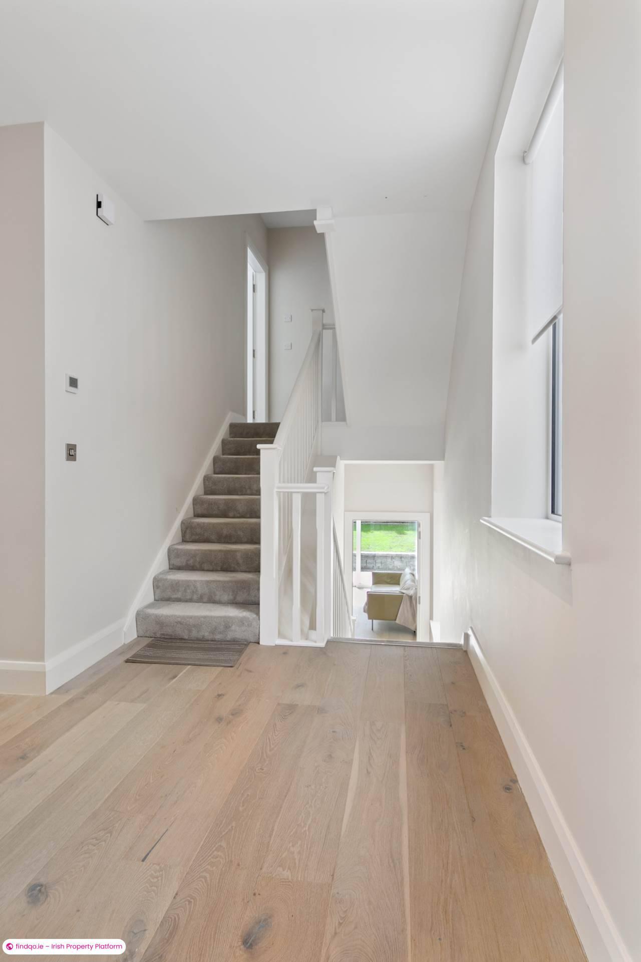 Detached house for Sale in Mount Merrion, Dublin (County)