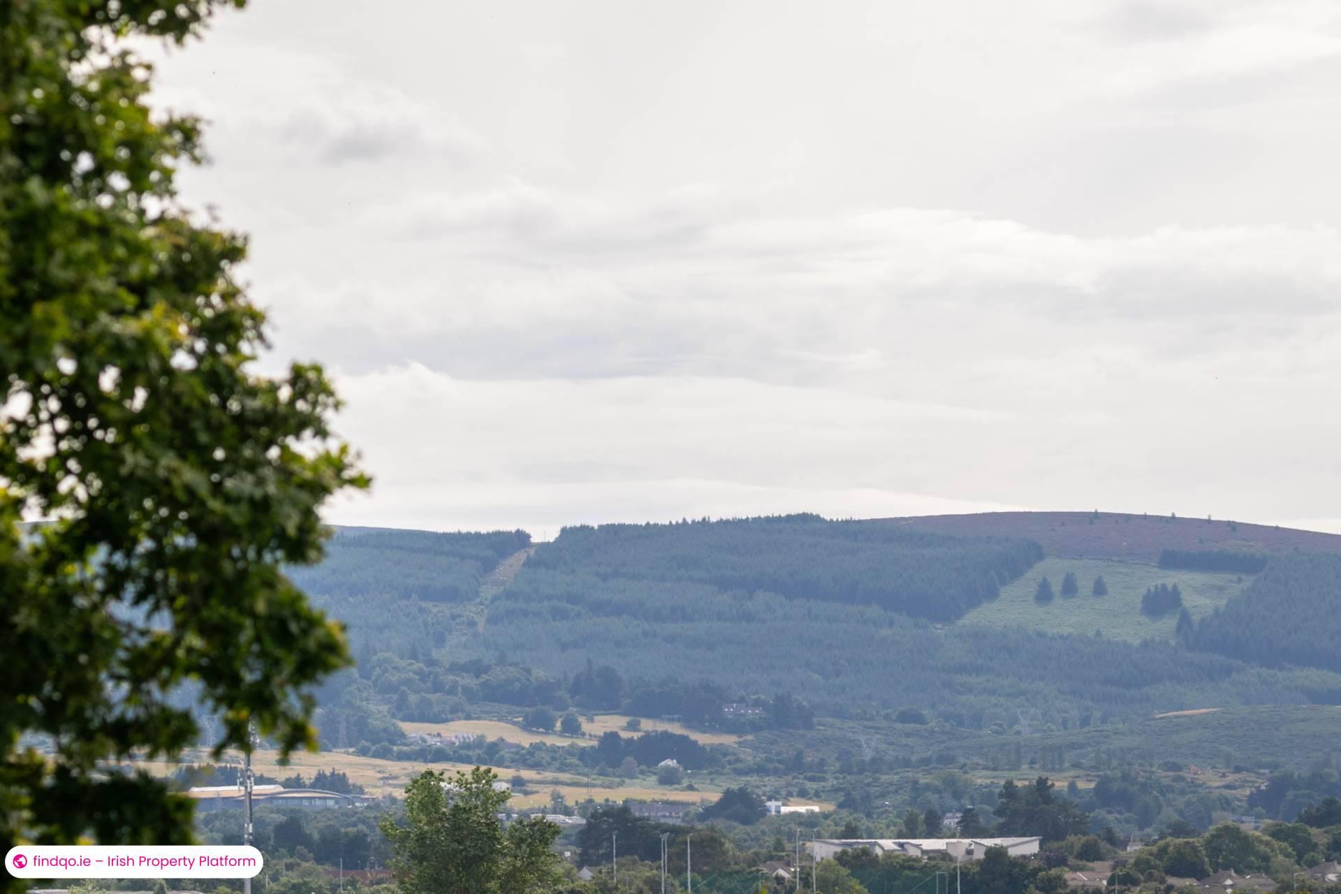 Detached house for Sale in Mount Merrion, Dublin (County)