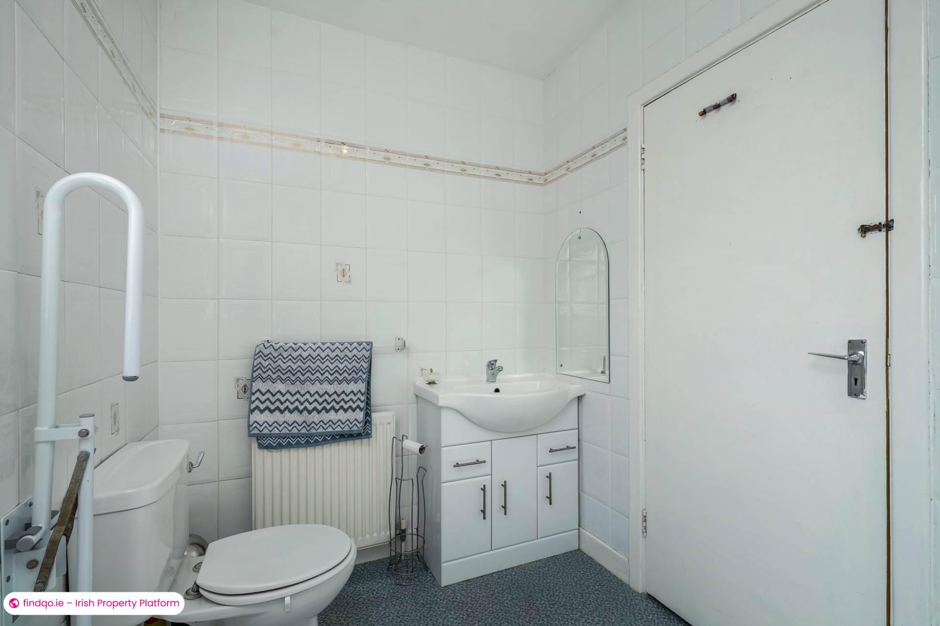 Semi-detached house for Sale in Glenageary, Dublin (County)