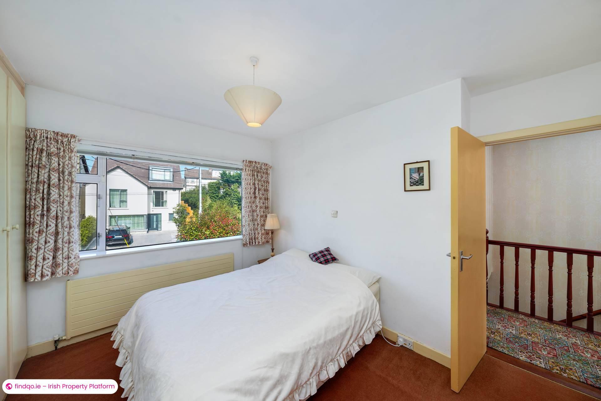 Semi-detached house for Sale in Glenageary, Dublin (County)