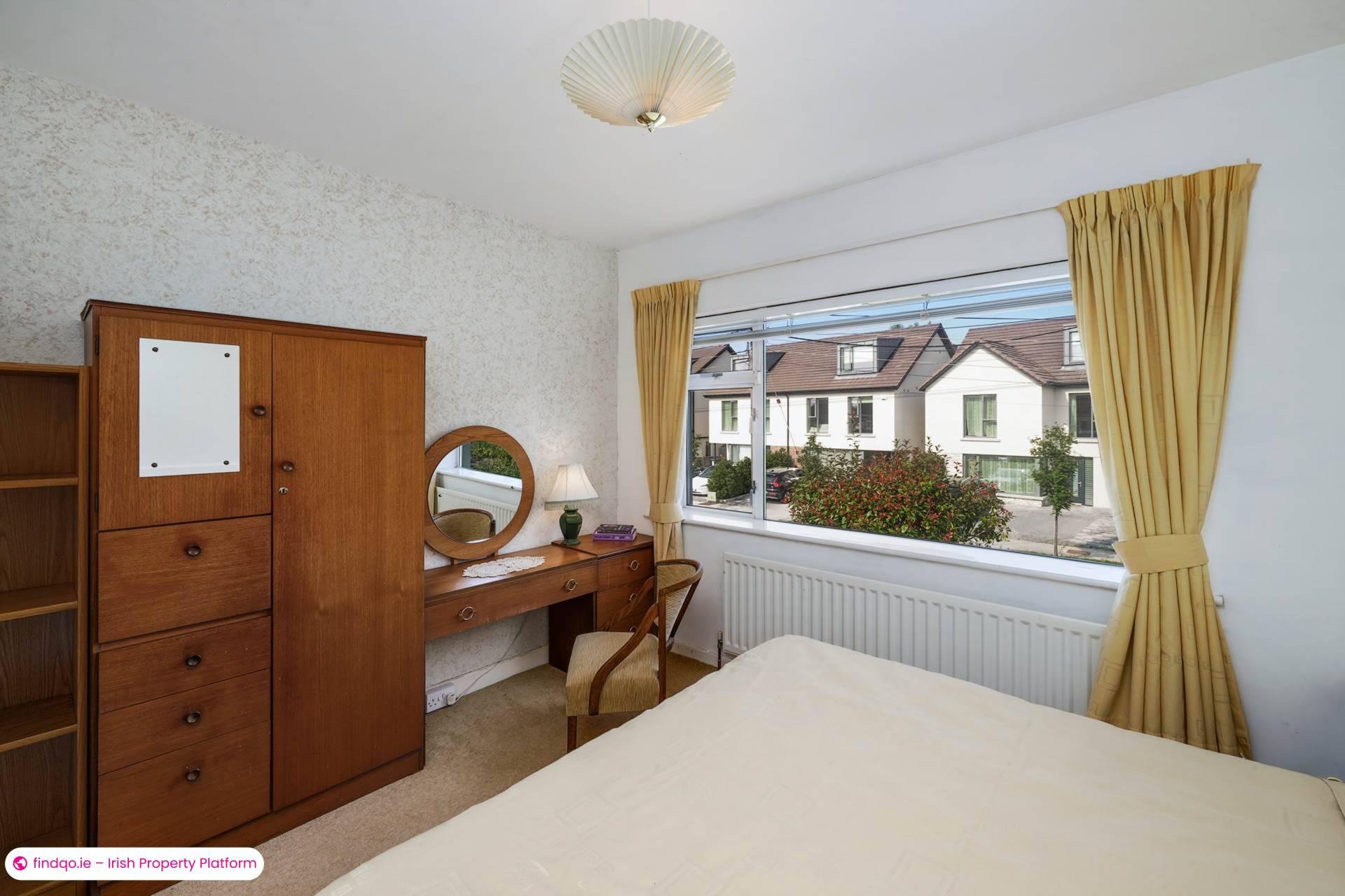 Semi-detached house for Sale in Glenageary, Dublin (County)