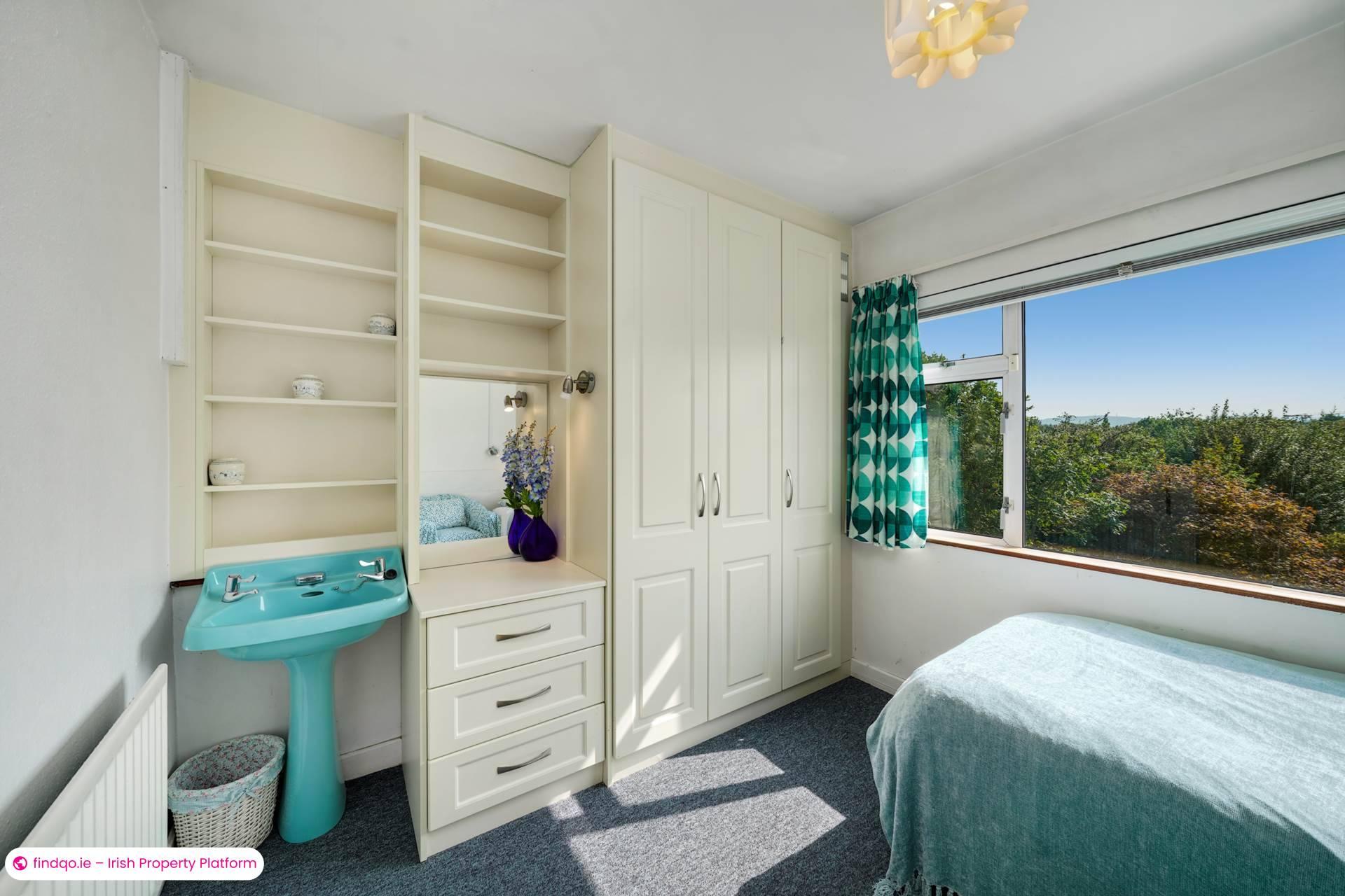 Semi-detached house for Sale in Glenageary, Dublin (County)