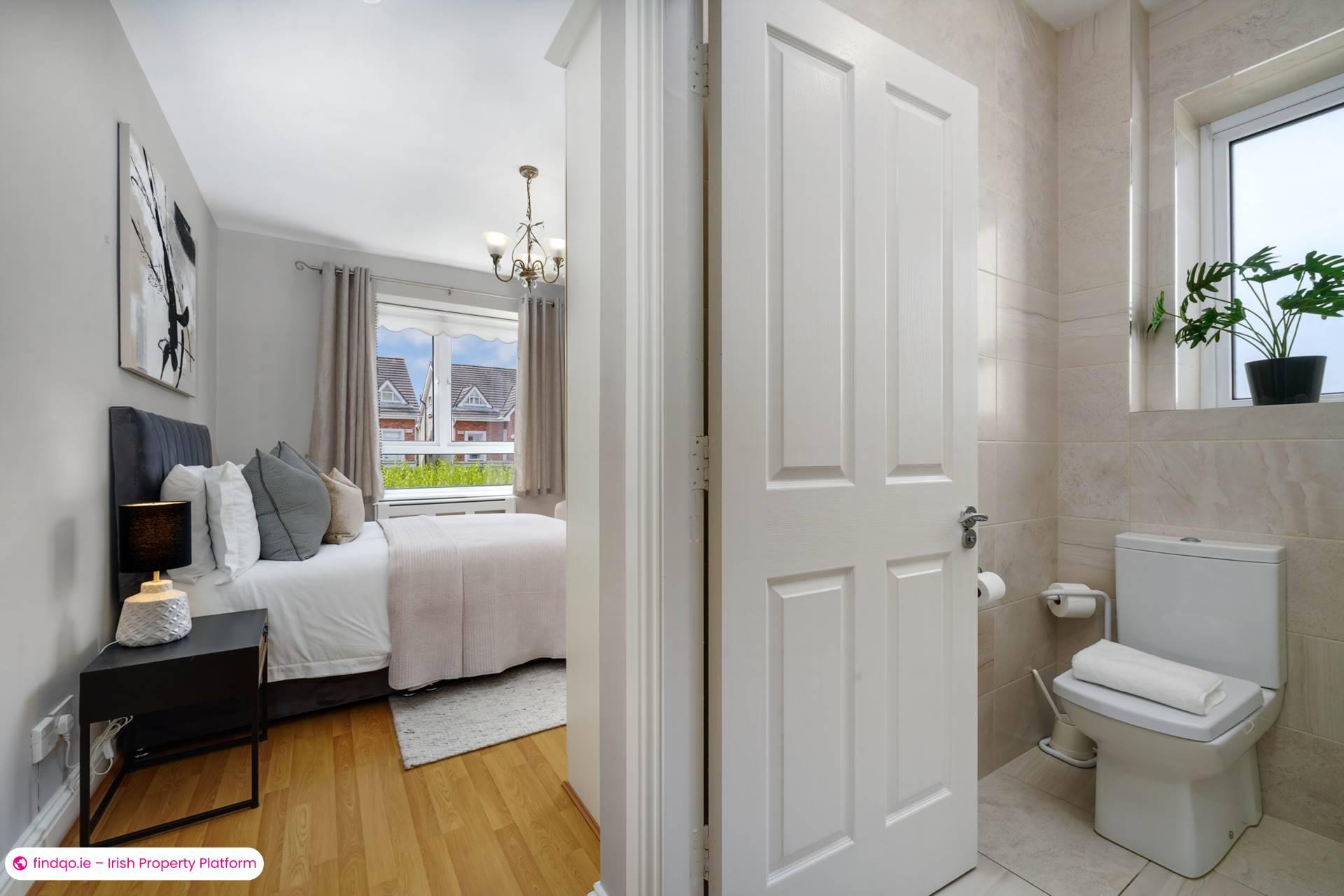 Apartment for Sale in Cabinteely, Dublin 18