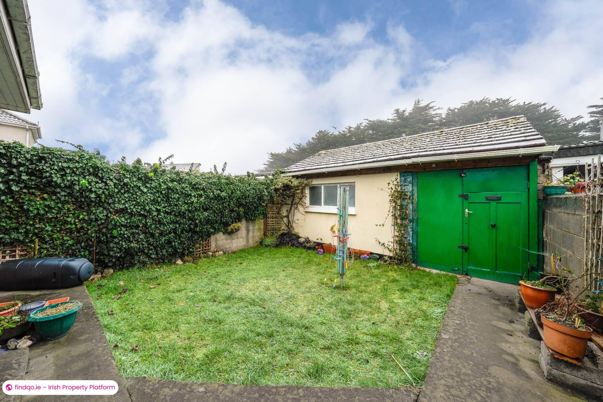 Semi-detached house for Sale in Lucan, Dublin (County)