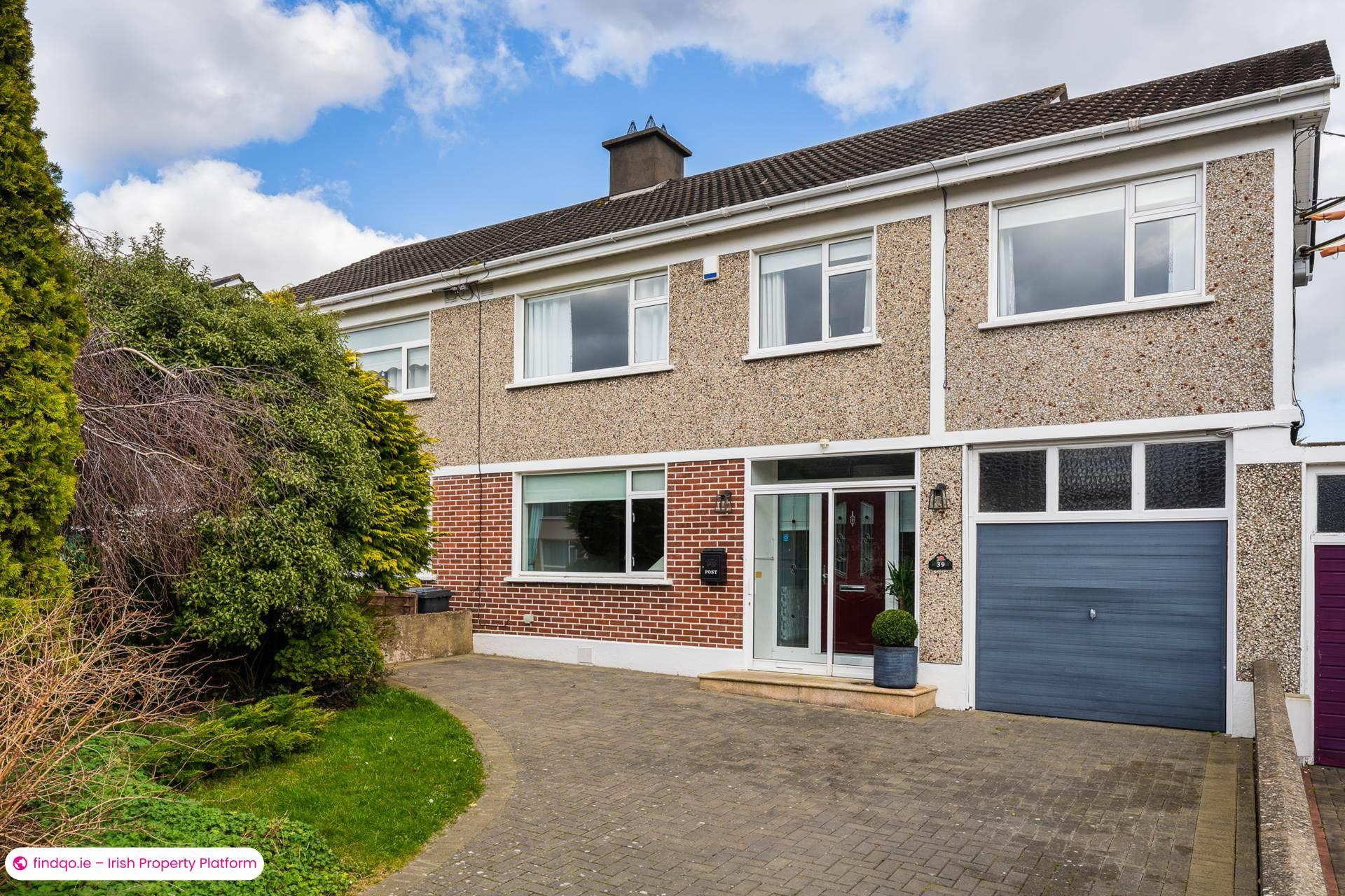 Semi-detached house for Sale in Dublin 16