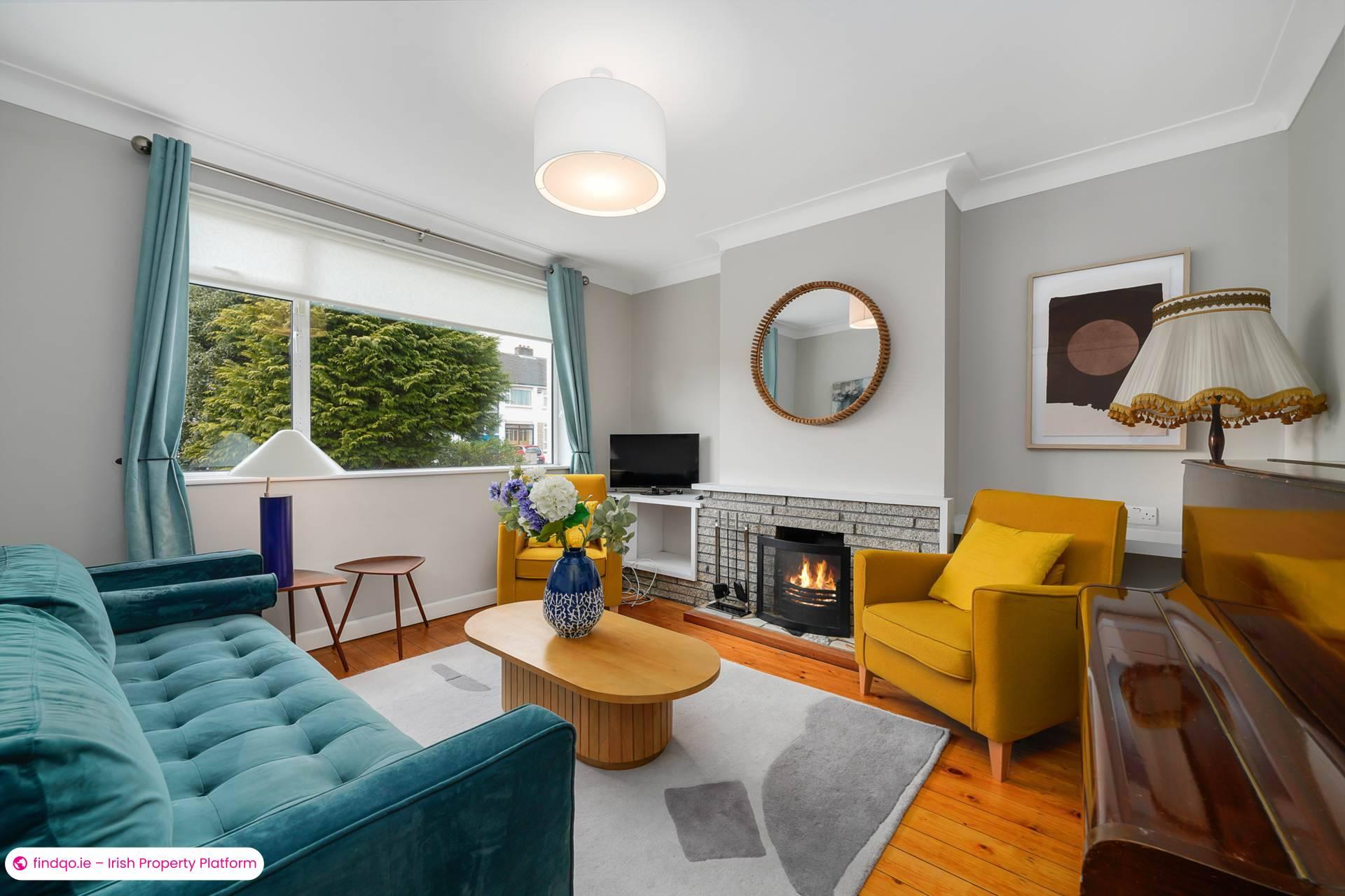 Semi-detached house for Sale in Dublin 16