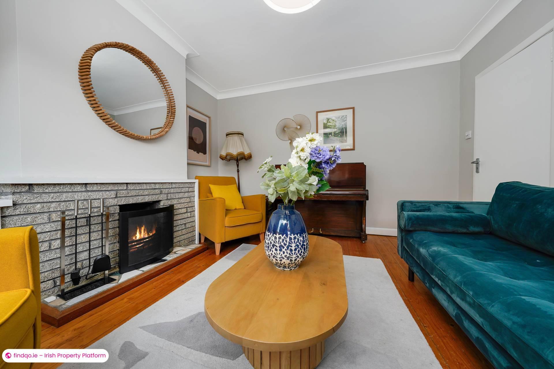 Semi-detached house for Sale in Dublin 16