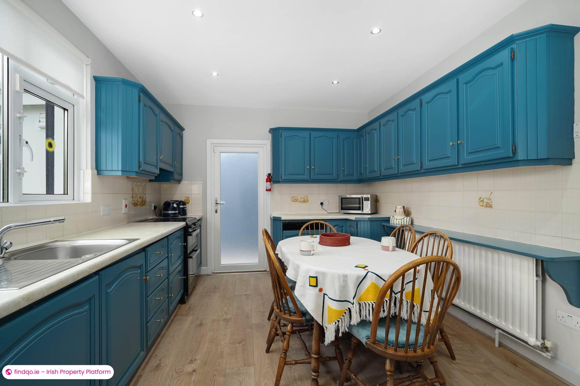 Semi-detached house for Sale in Dublin 16