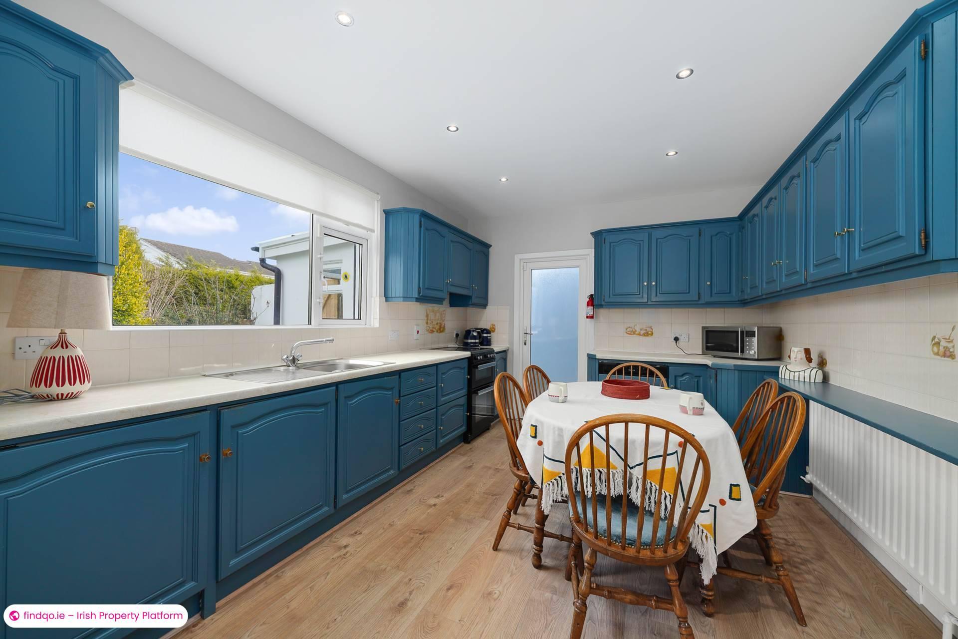 Semi-detached house for Sale in Dublin 16