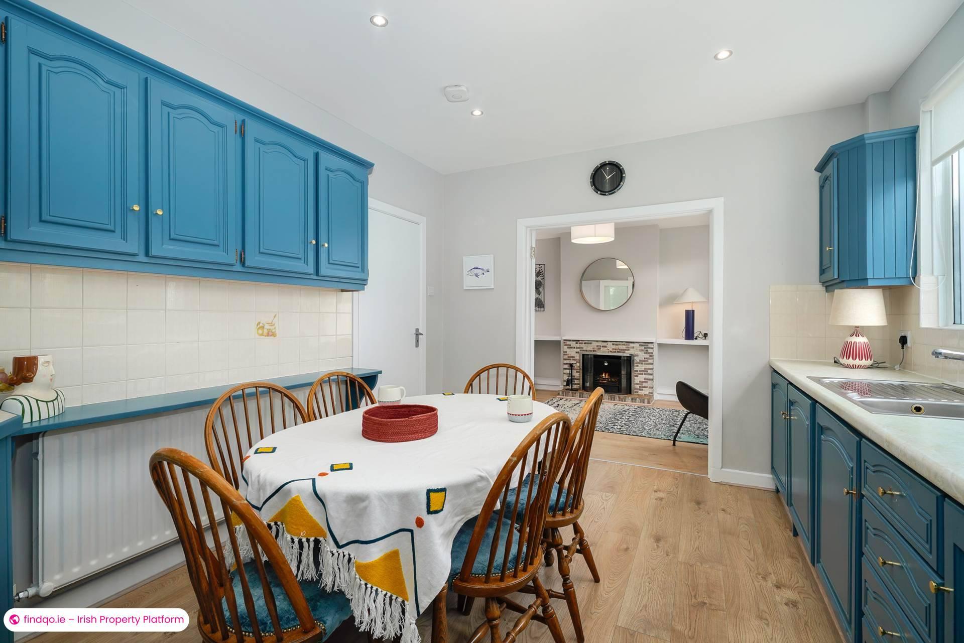 Semi-detached house for Sale in Dublin 16