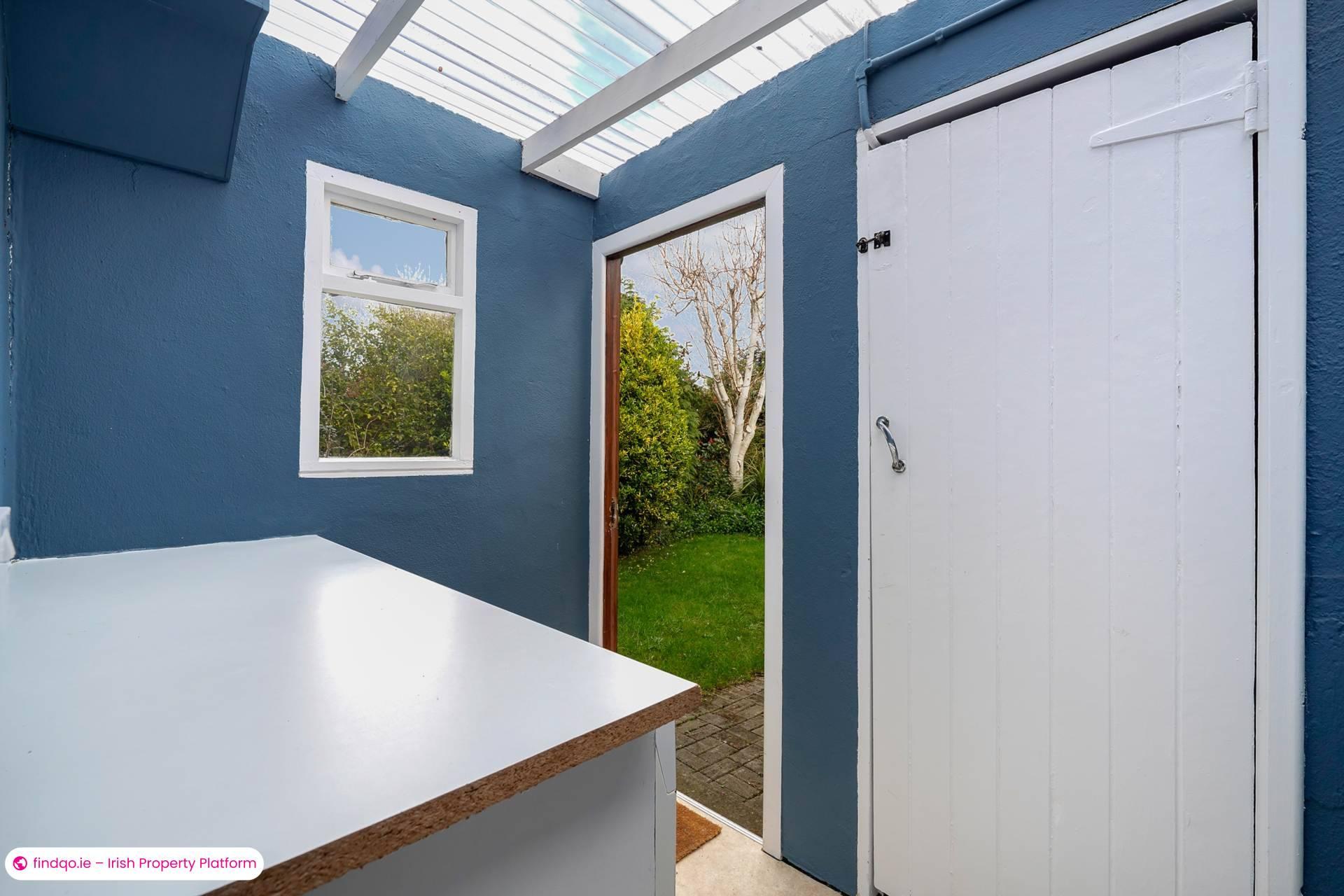 Semi-detached house for Sale in Dublin 16